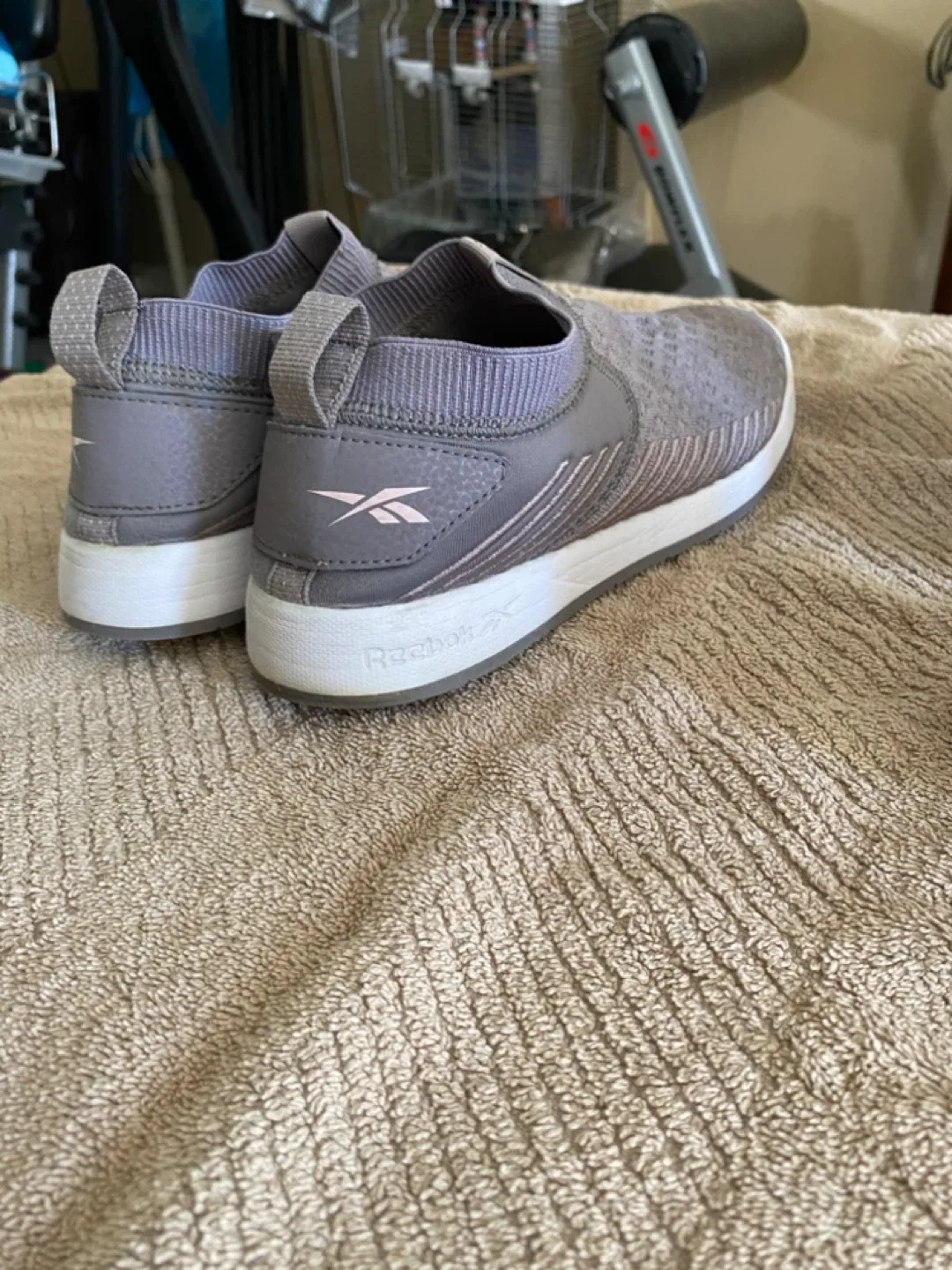 Reebok Slip-On Sneakers - Size 6.5 image indicator(2)