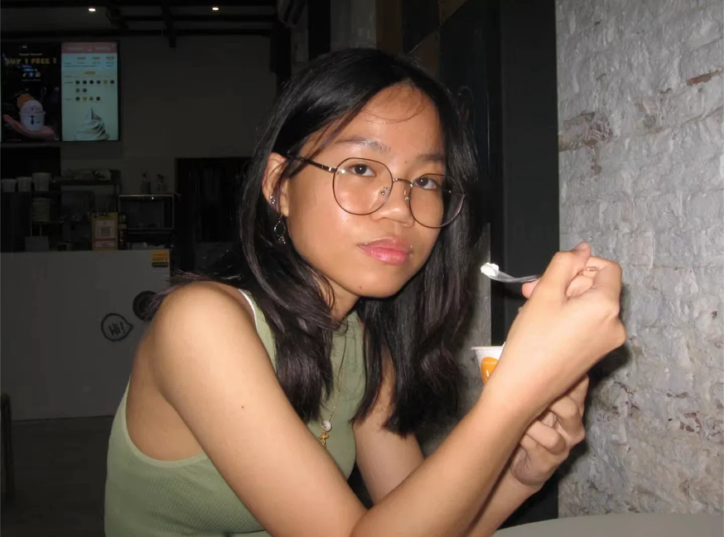 Cheap Canon PowerShot Digi Camera with SD card image indicator(3)