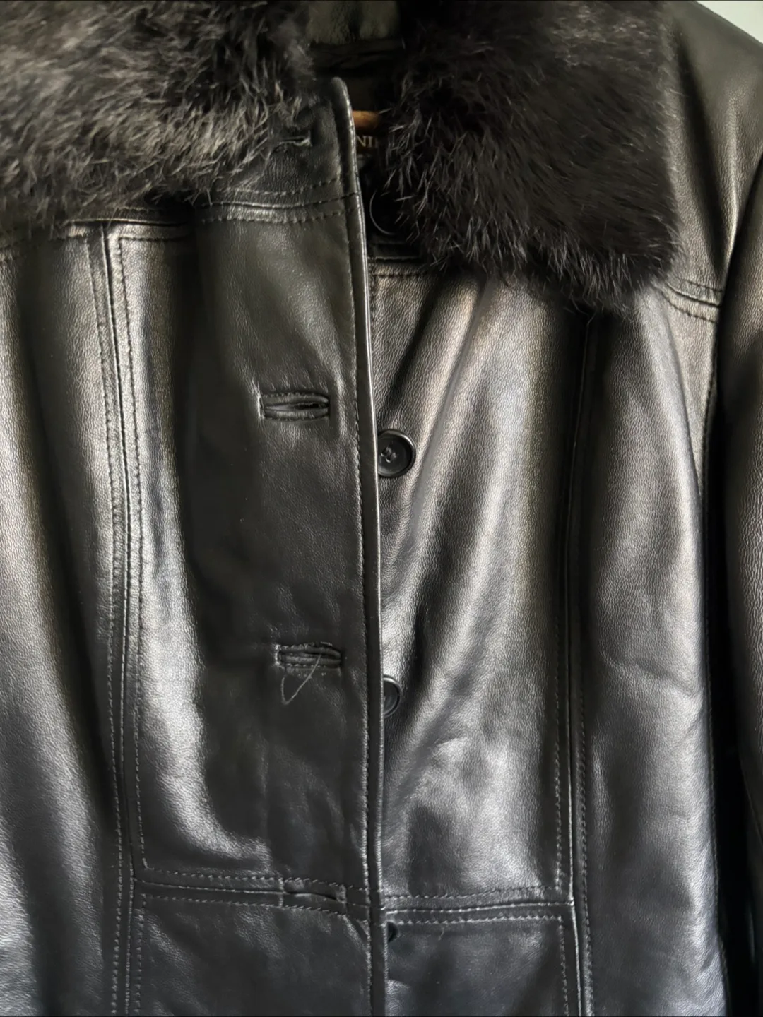 Danier Leather Jacket with Fur Collar - Size S image indicator(7)