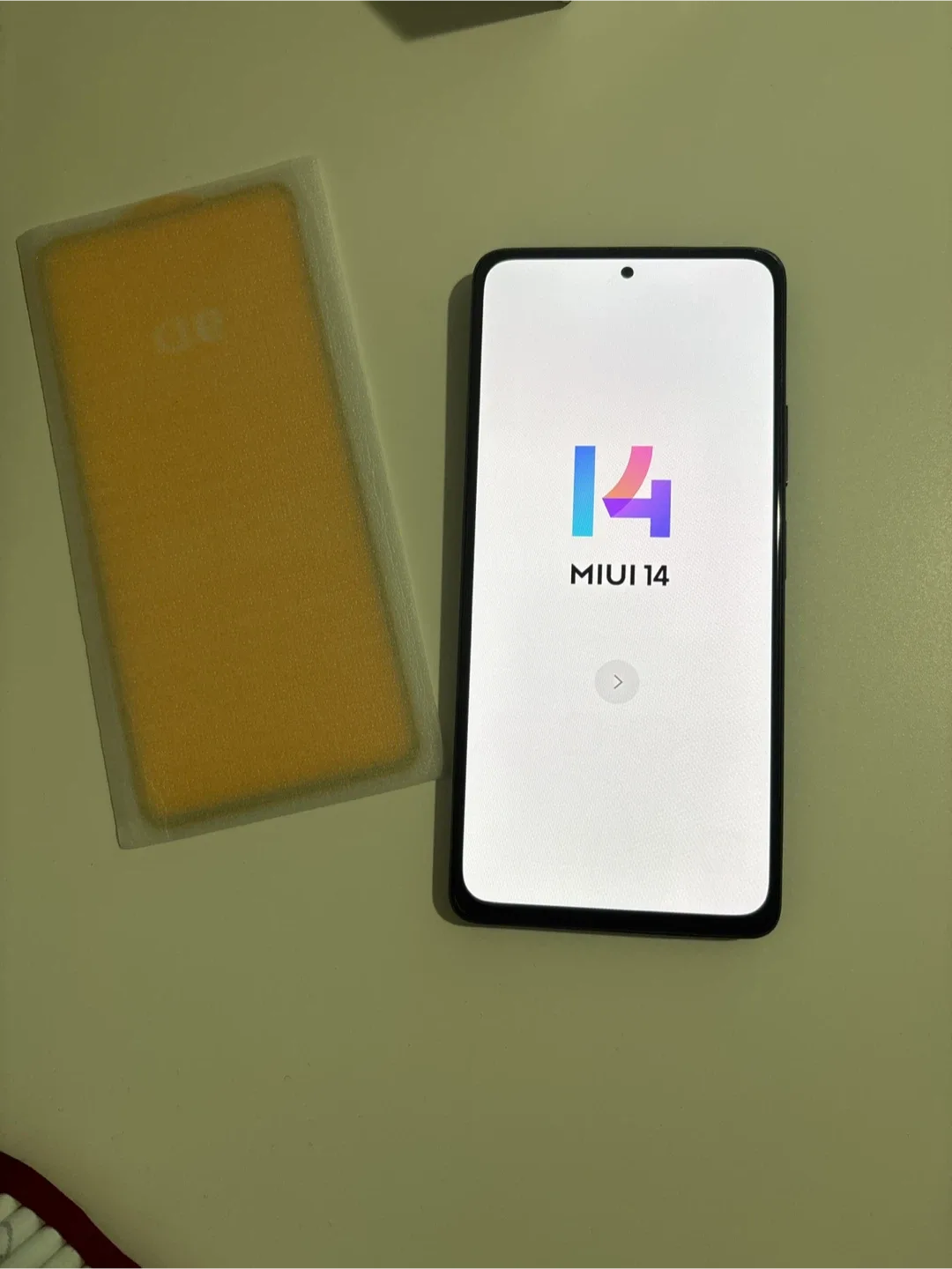 Redmi Note 10 Pro - Cracked Back image indicator(2)