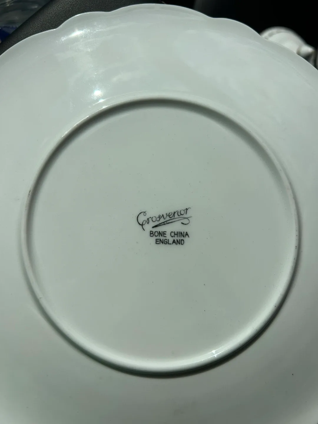 Grosvenor Bone China Teapot with Plate image indicator(5)
