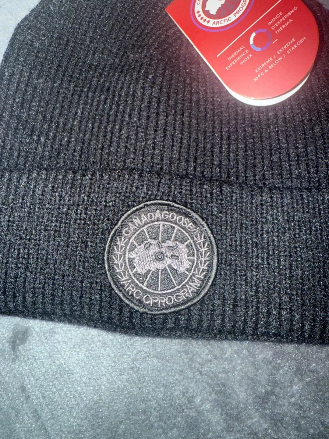 Canada Goose beanie Black logo image indicator(2)