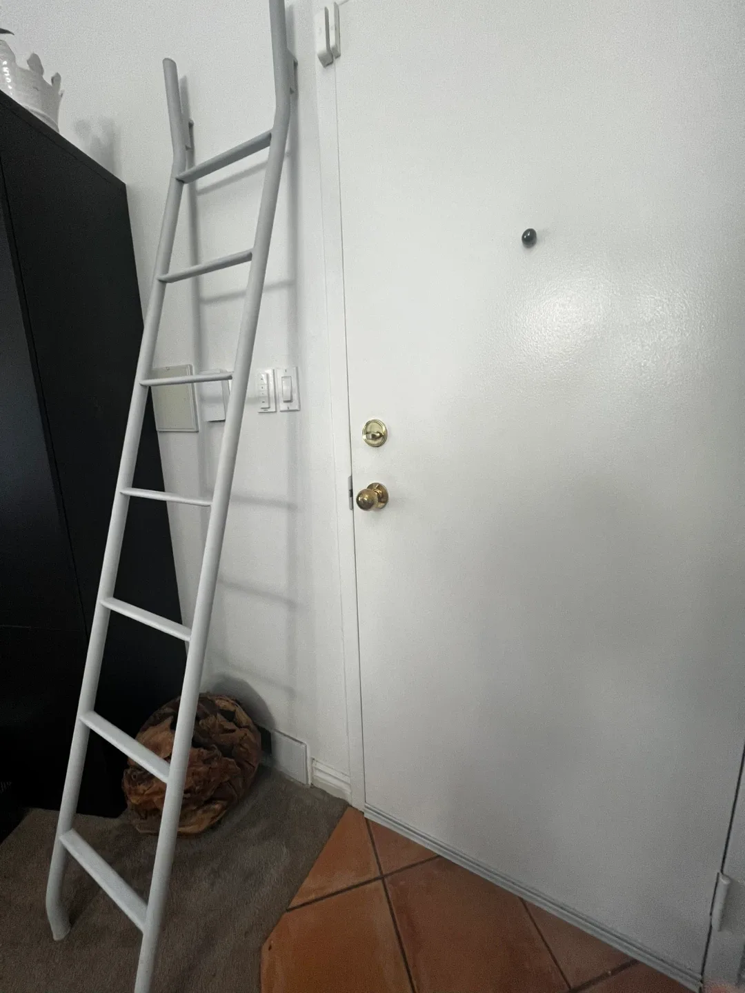 IKEA Library Ladder (goes with Billy series) - Great Condition! image indicator(2)