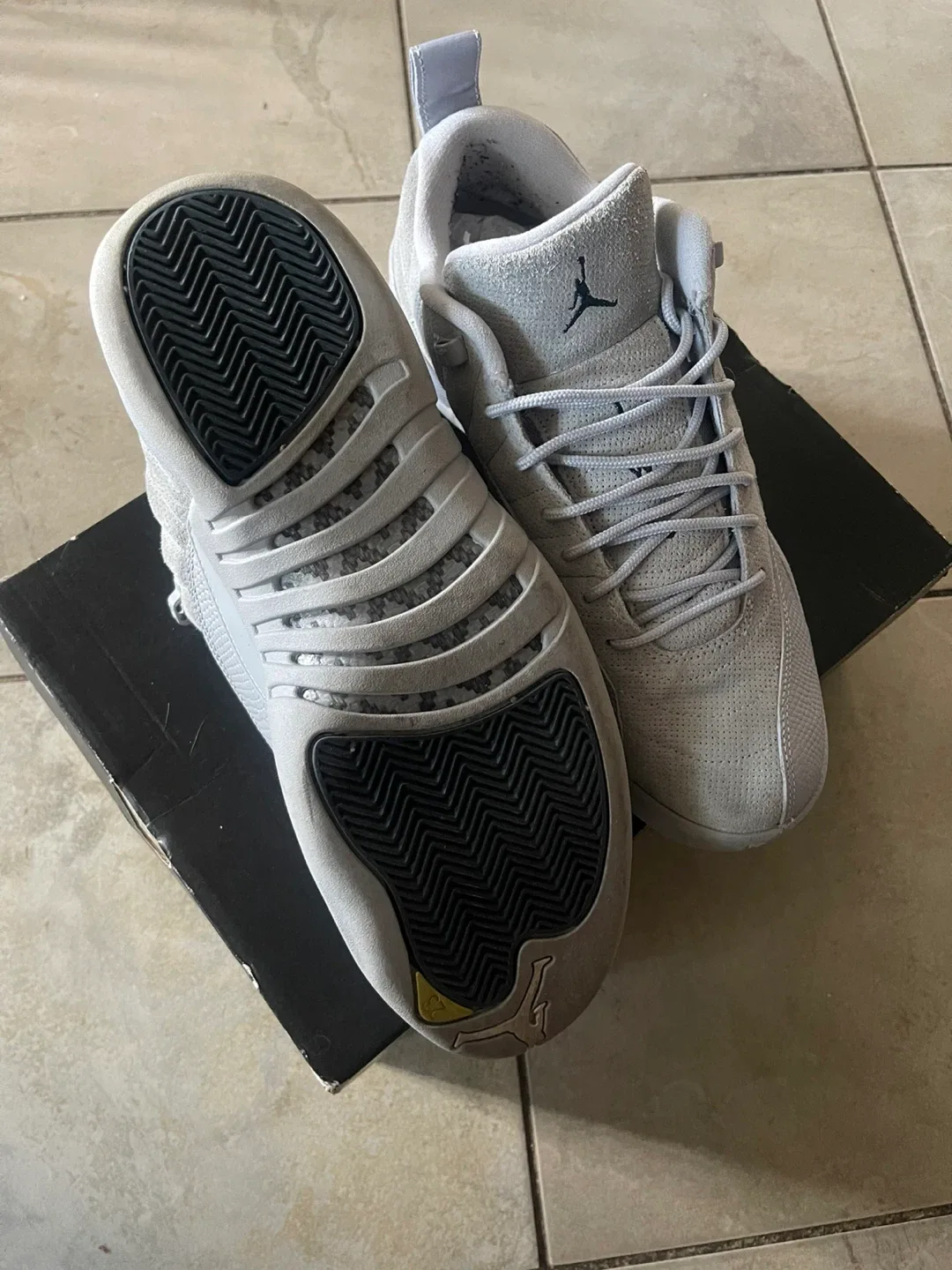 Jordan 12 Retro Stone Blue Size 10 image indicator(3)