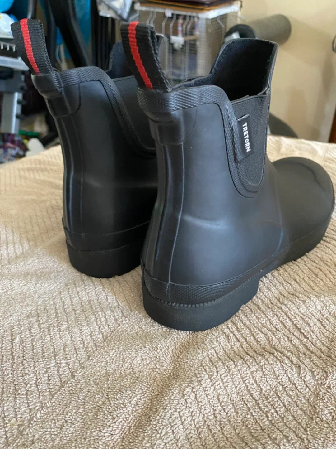 Tretorn Black Chelsea Rain Boots 8.5 image indicator(3)