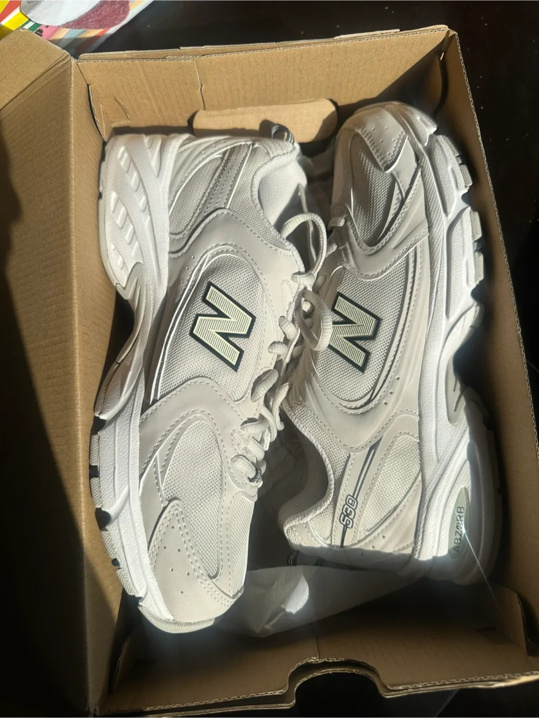 New Balance 530 Cream/White Sneakers size 8.5 image indicator(9)