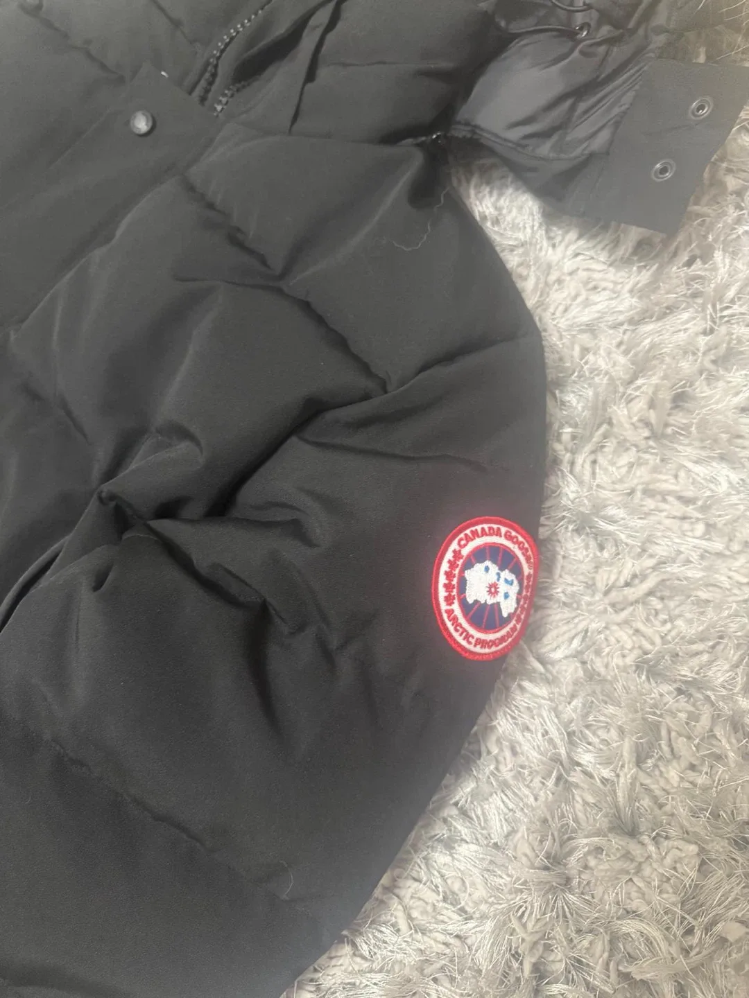 Canada Goose jacket Black Parka - Size M image indicator(2)