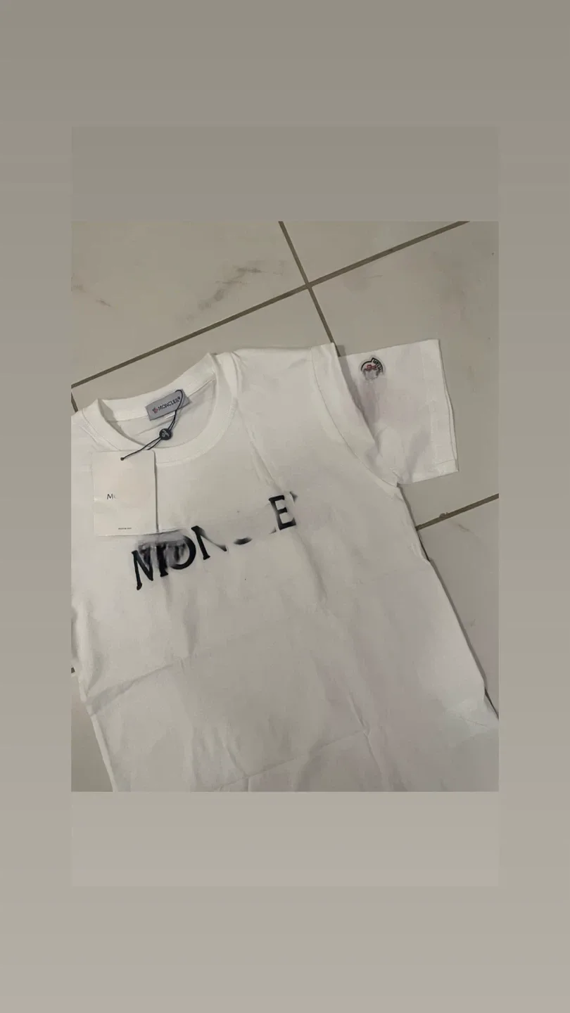 New Moncler White T-Shirt image indicator(3)