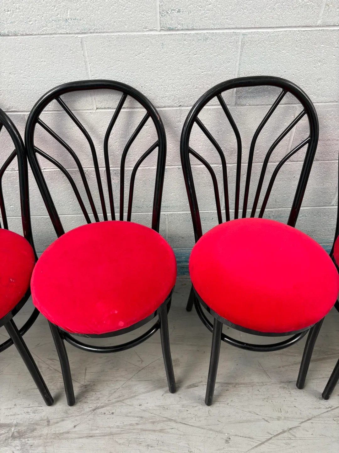 Set of 6 Red Seat Black Frame Chairs image indicator(5)