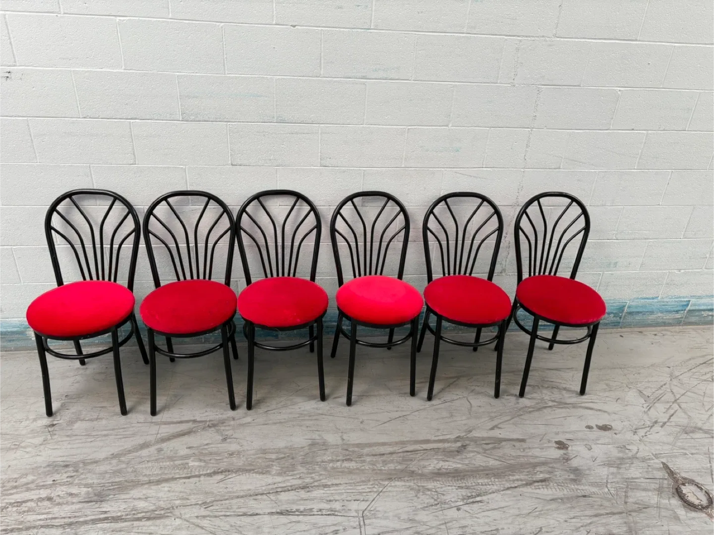 Set of 6 Red Seat Black Frame Chairs image indicator(2)