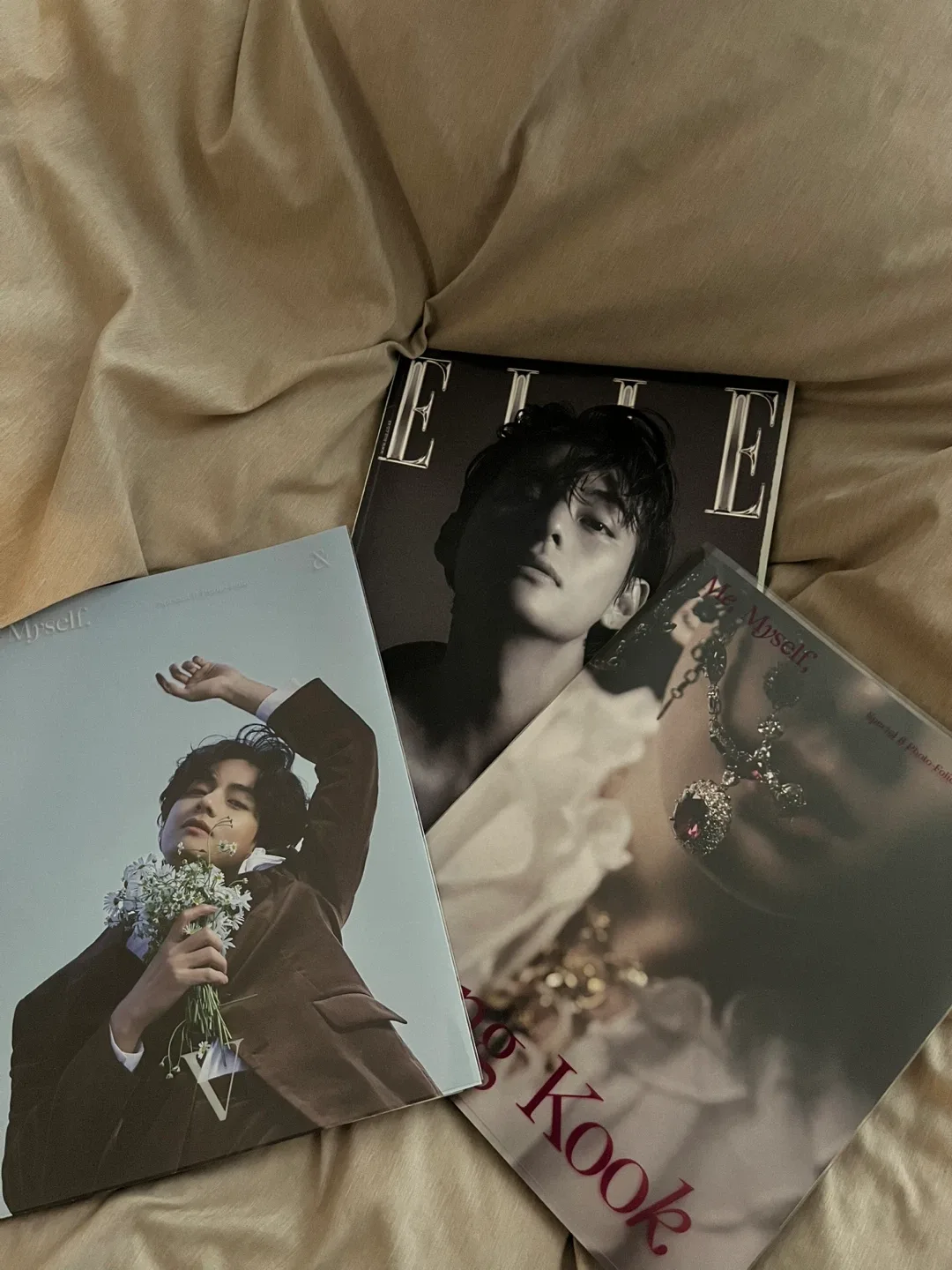 BTS V and JUNGKOOK Magazines image indicator(2)