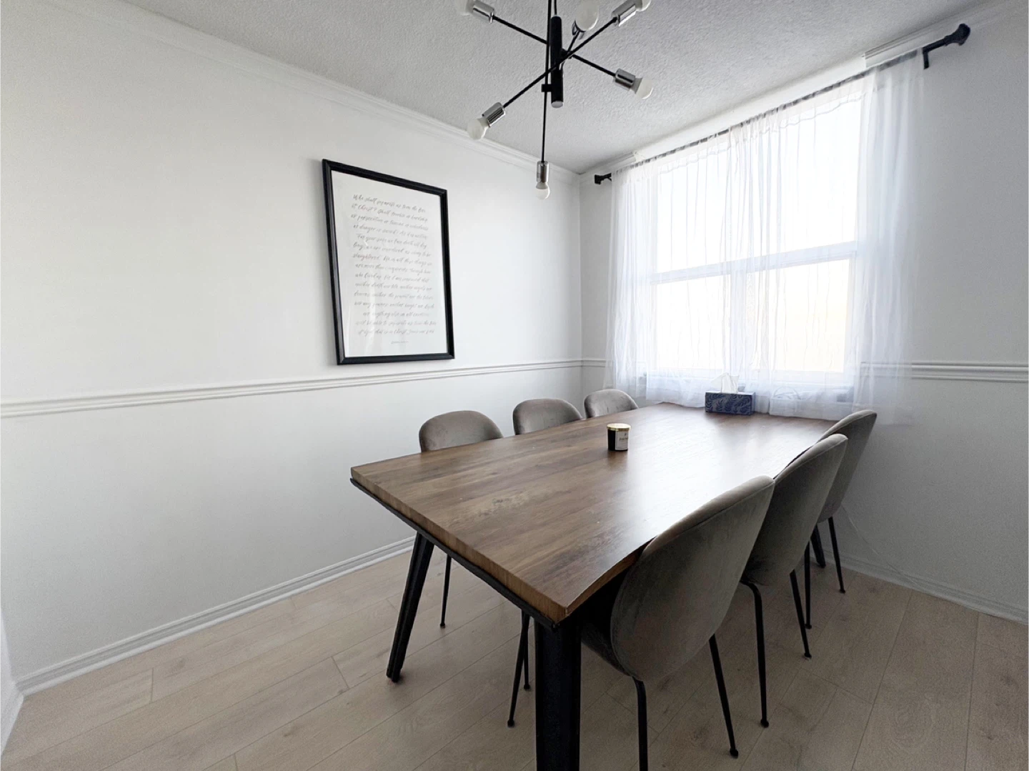 Dining Table - Great Condition