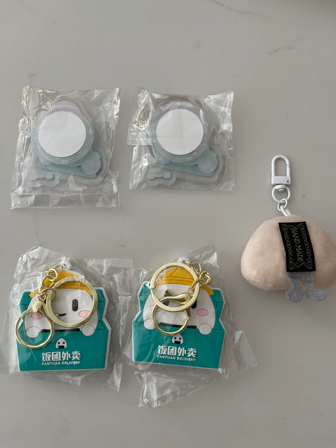 Keychain Set and phone holder - New - photo 2