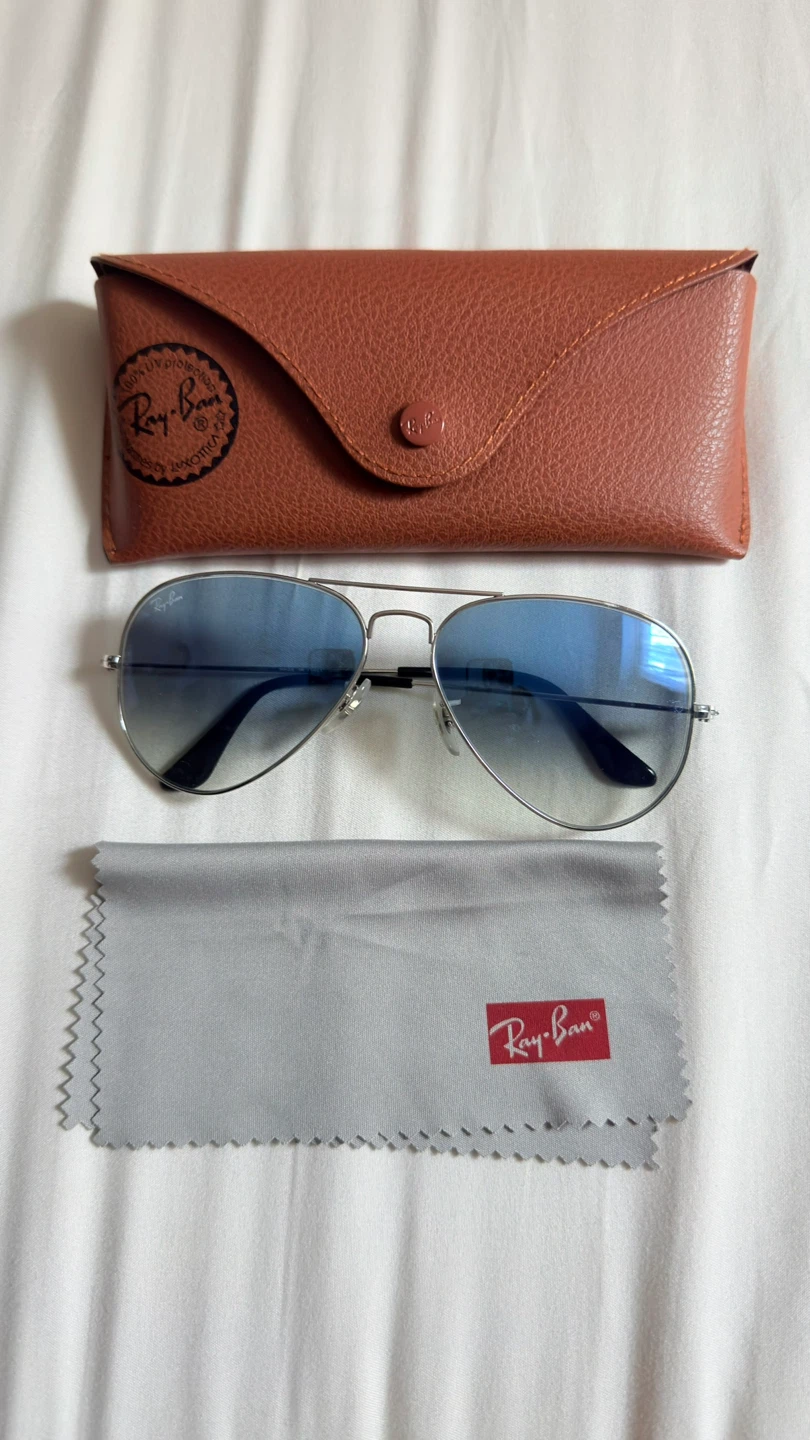 Ray-Ban Aviator Sunglasses