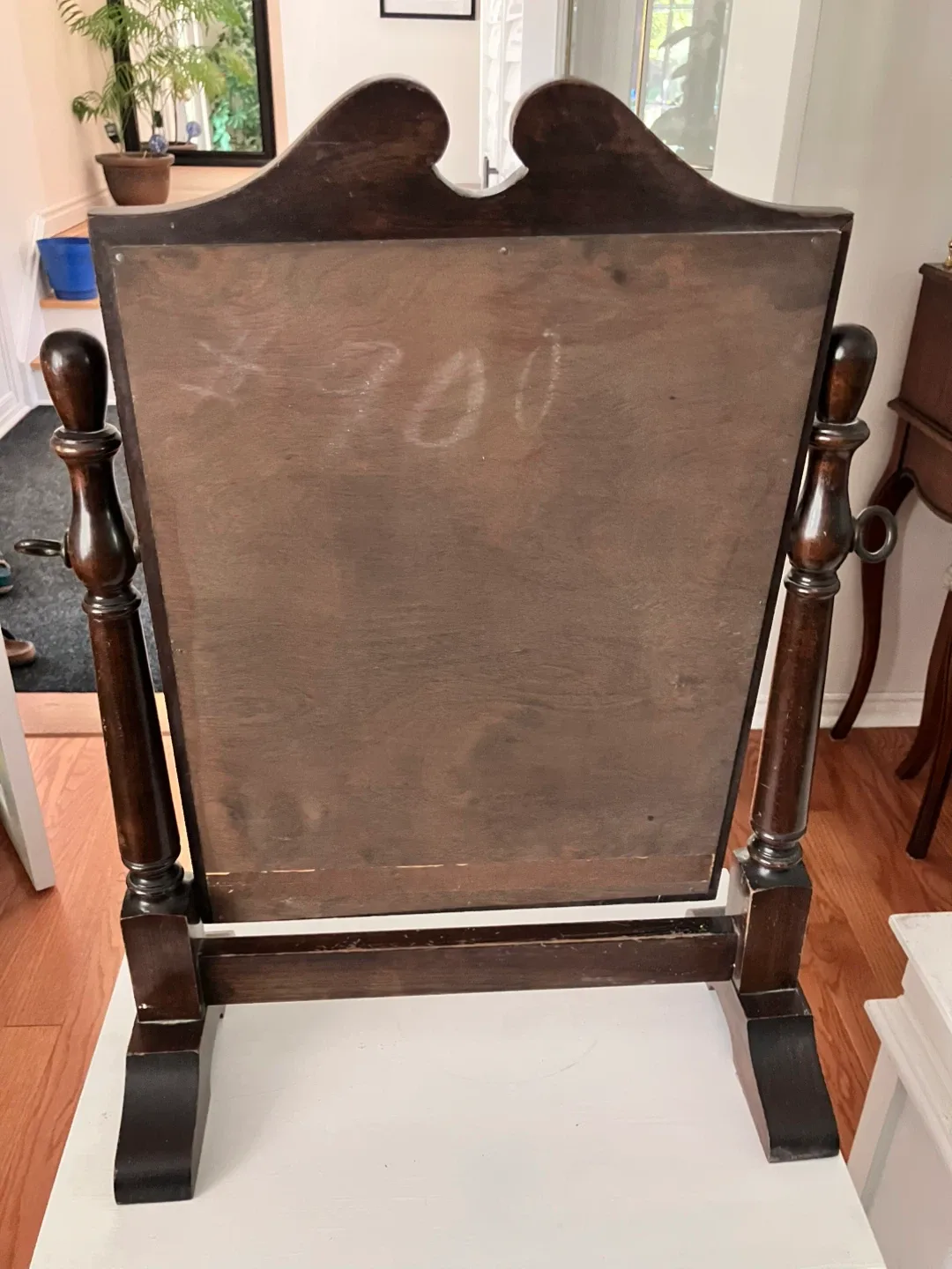 Vintage Brown Vanity Mirror image indicator(2)