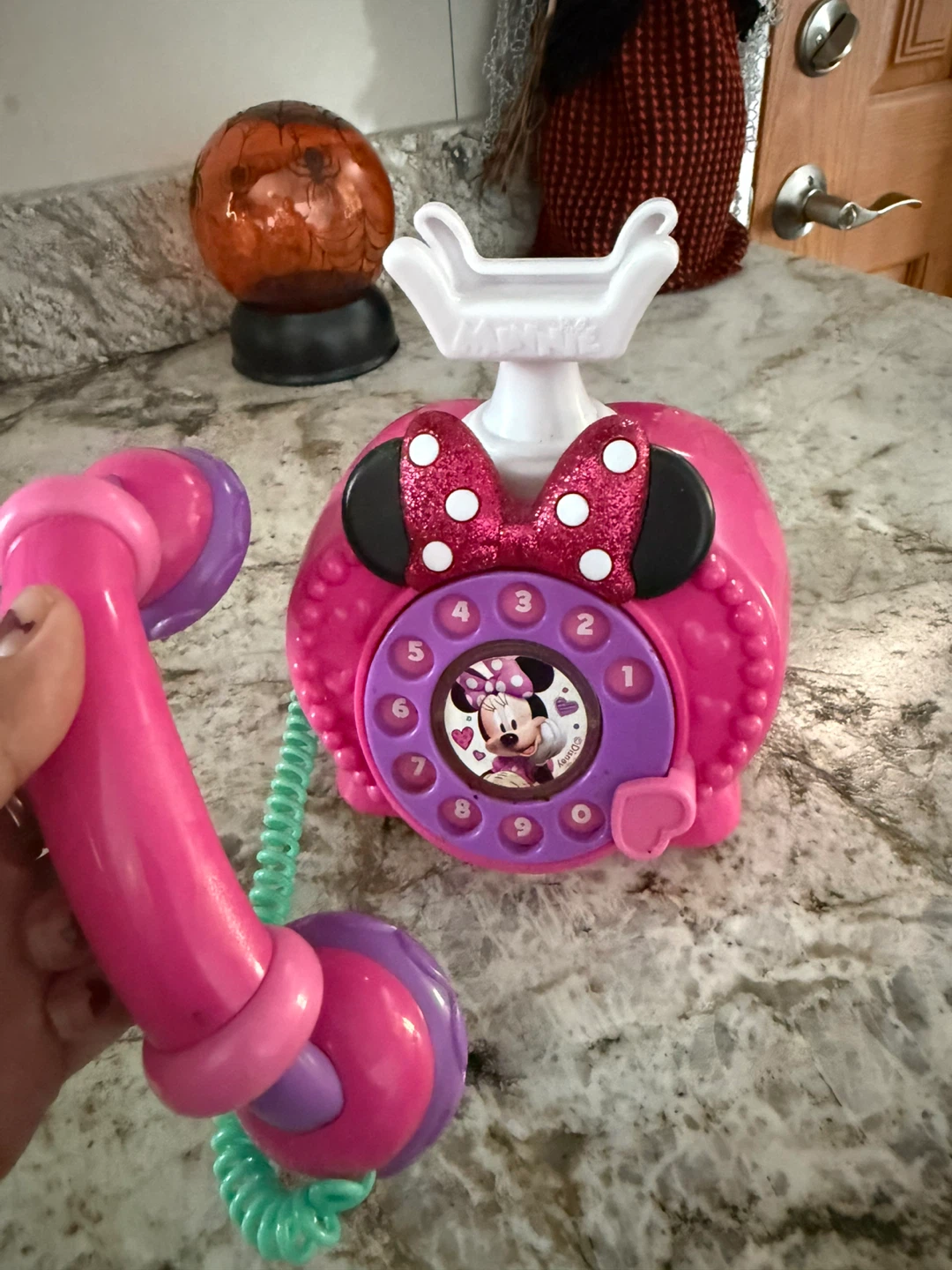 Minnie Mouse Bow-tique Phone like new - photo 3