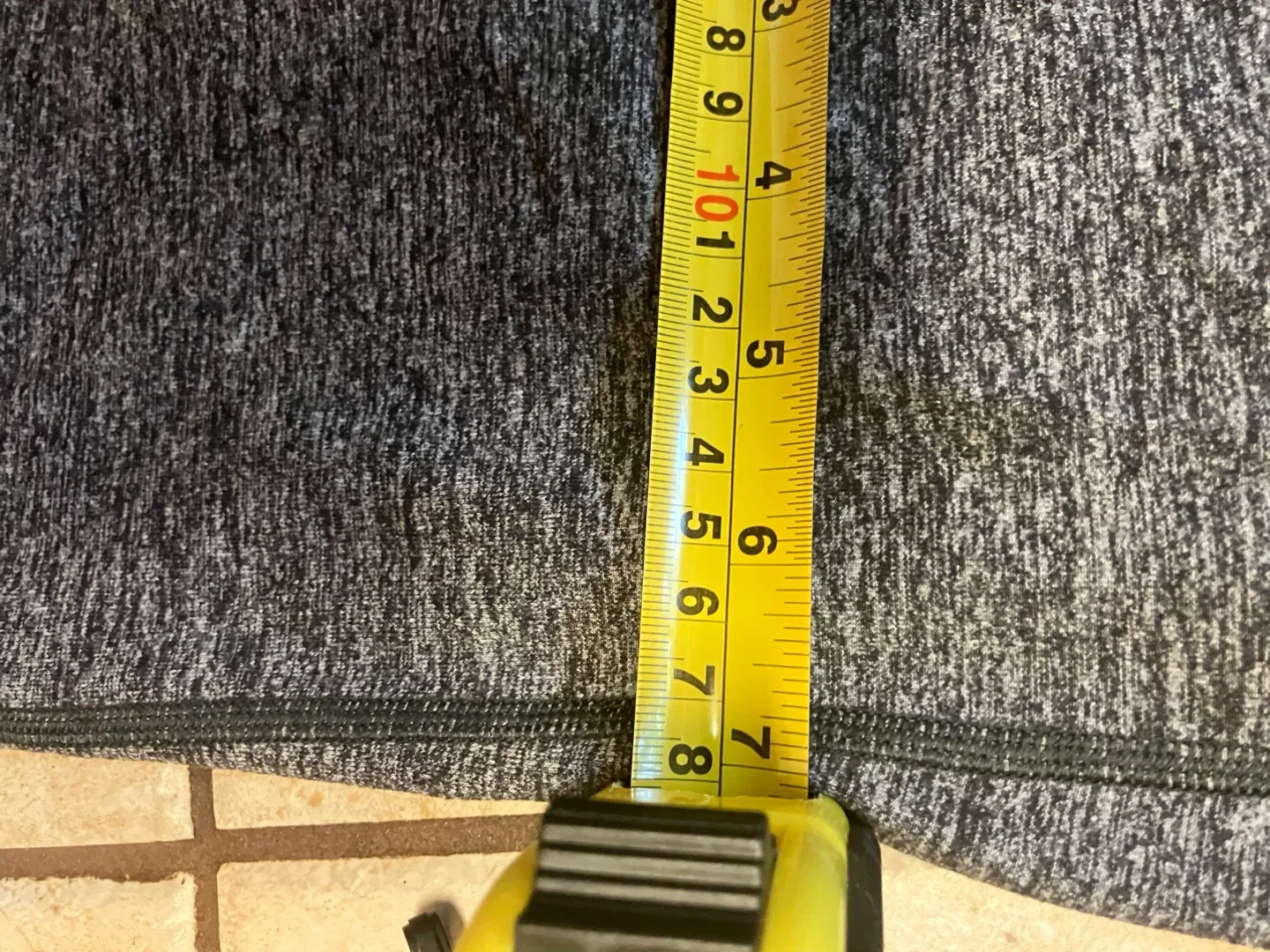 Lululemon Grey Heathered Pants Size 10 image indicator(4)