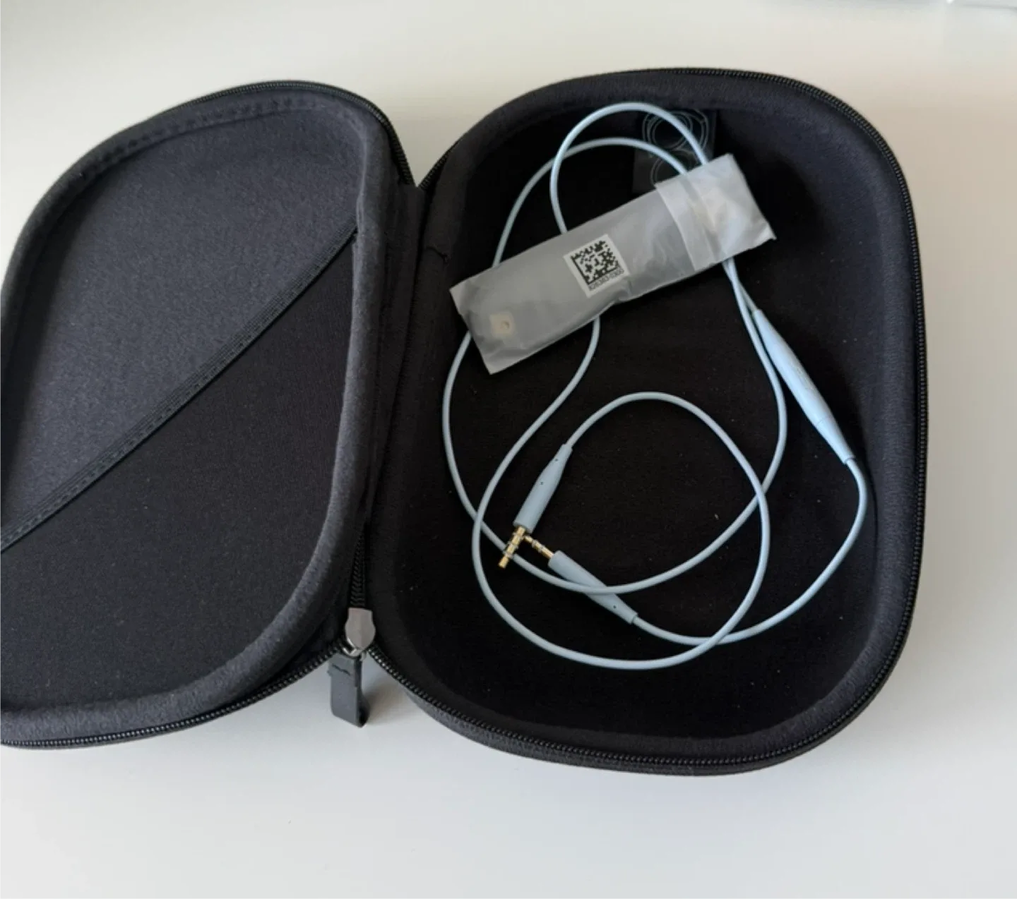 Bose QuietComfort Wireless Noise Cancelling Headphones - Blue image indicator(4)