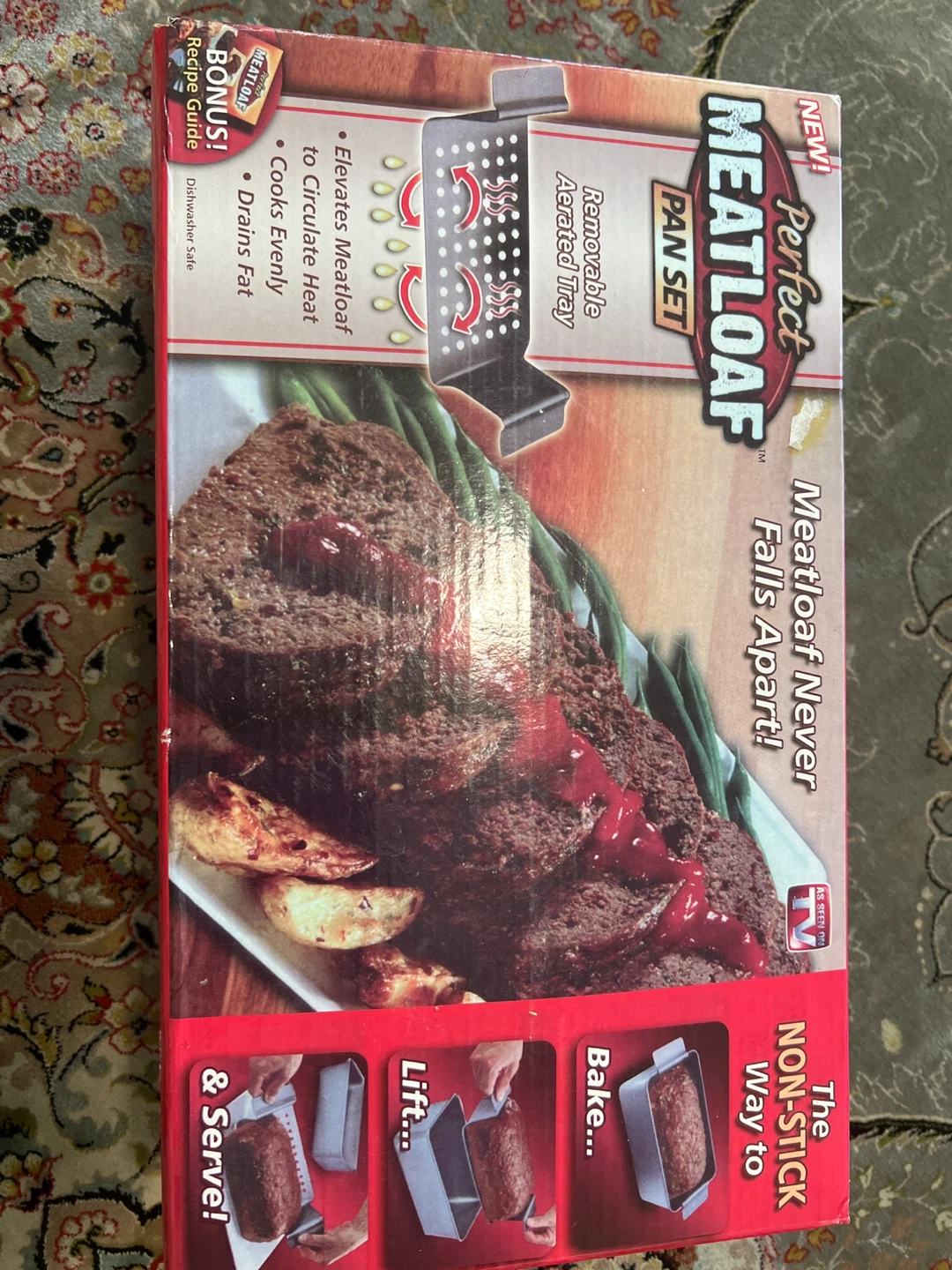 Perfect Meatloaf Pan Set - New in Box!