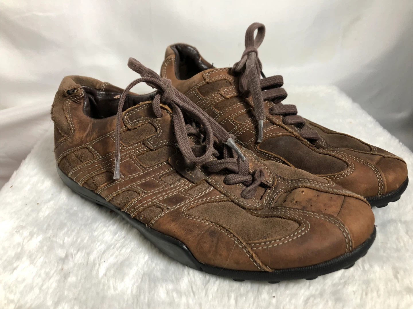 Men’s Brown Geox Shoes. Size 8.