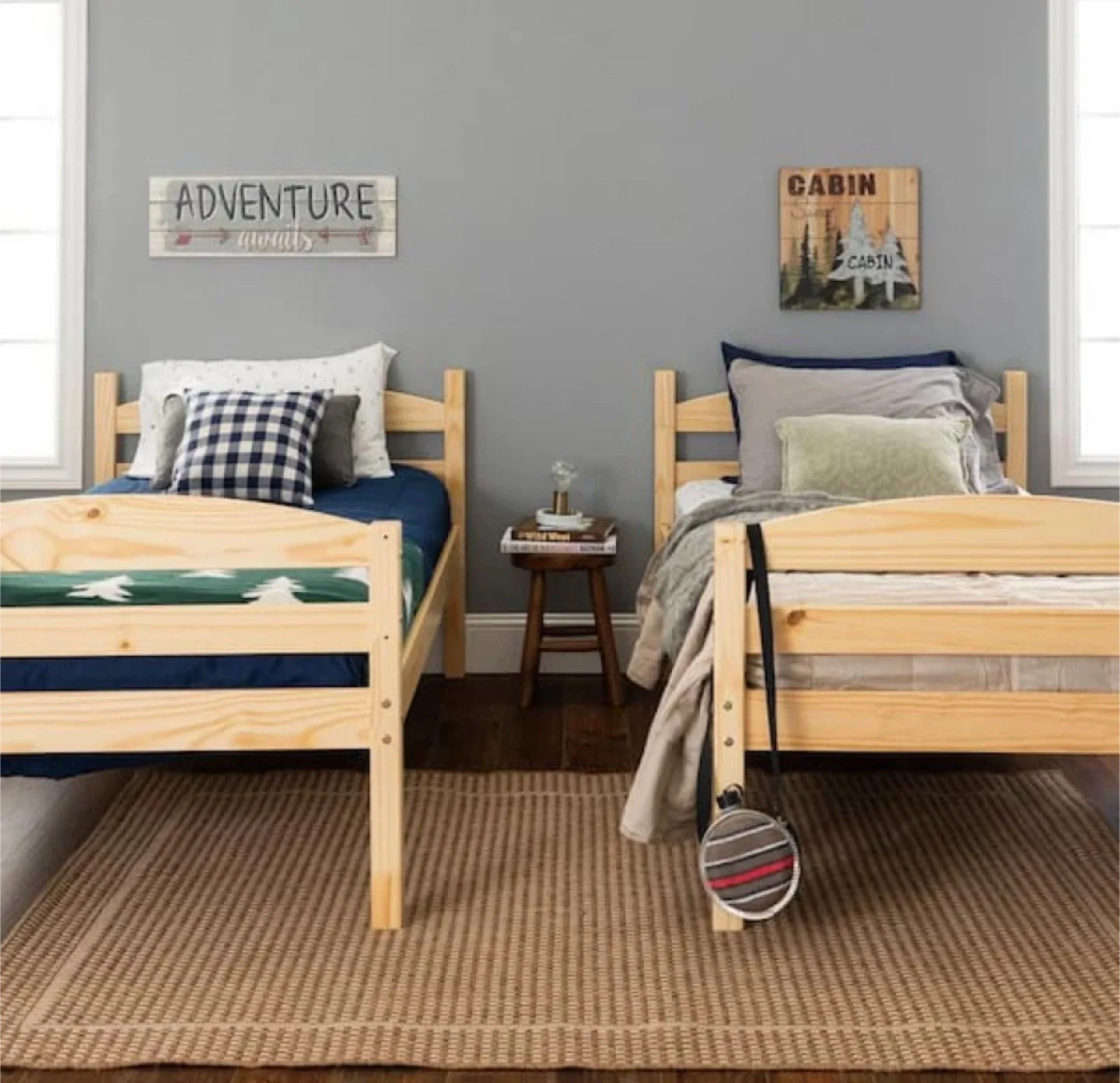 New Solid Wood Transitional Bunk Beds image indicator(2)