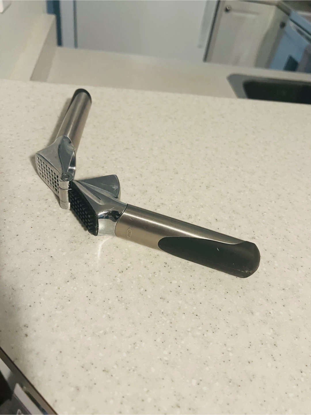 Garlic Press Kitchen Gadget - photo 2