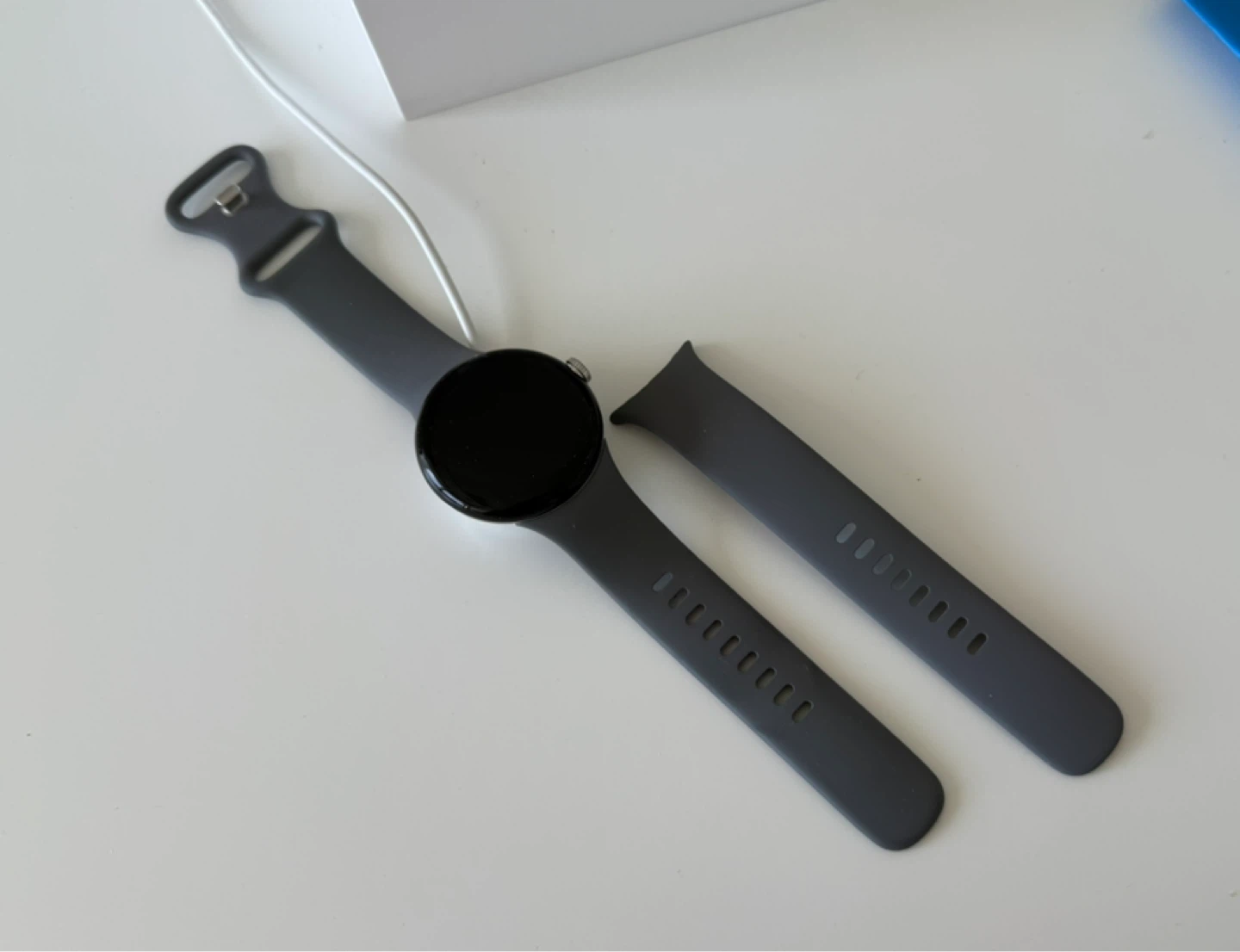 Google Pixel Watch - Grey with Box & Charger - photo 3