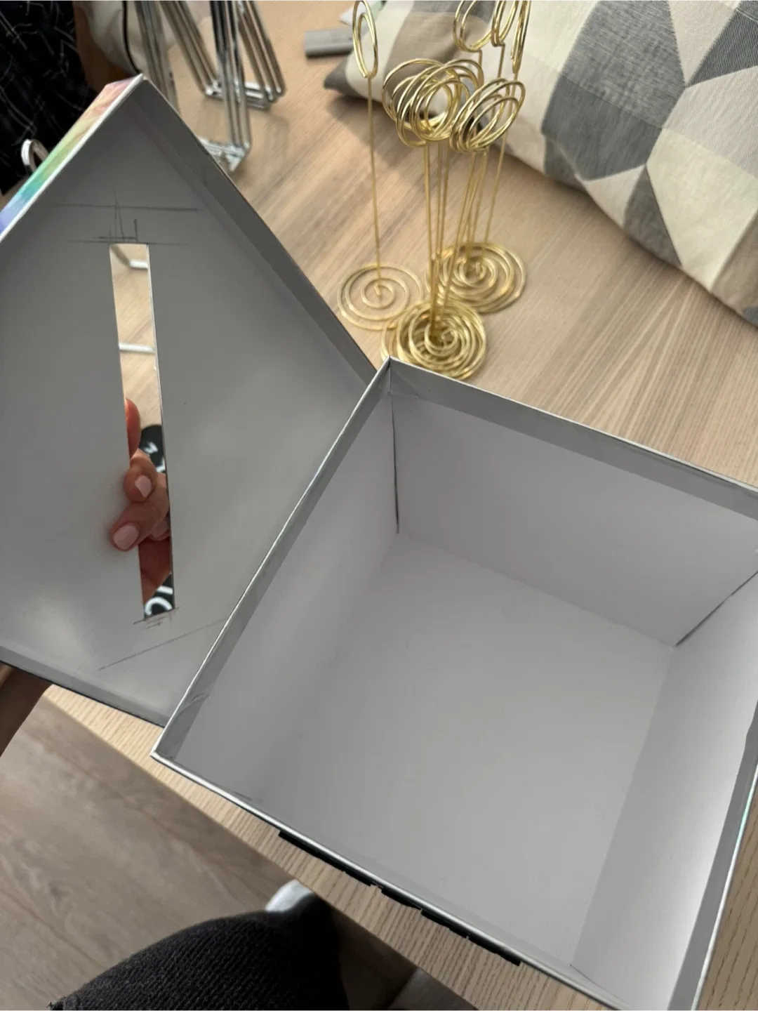 Silver Wedding Card Box image indicator(3)