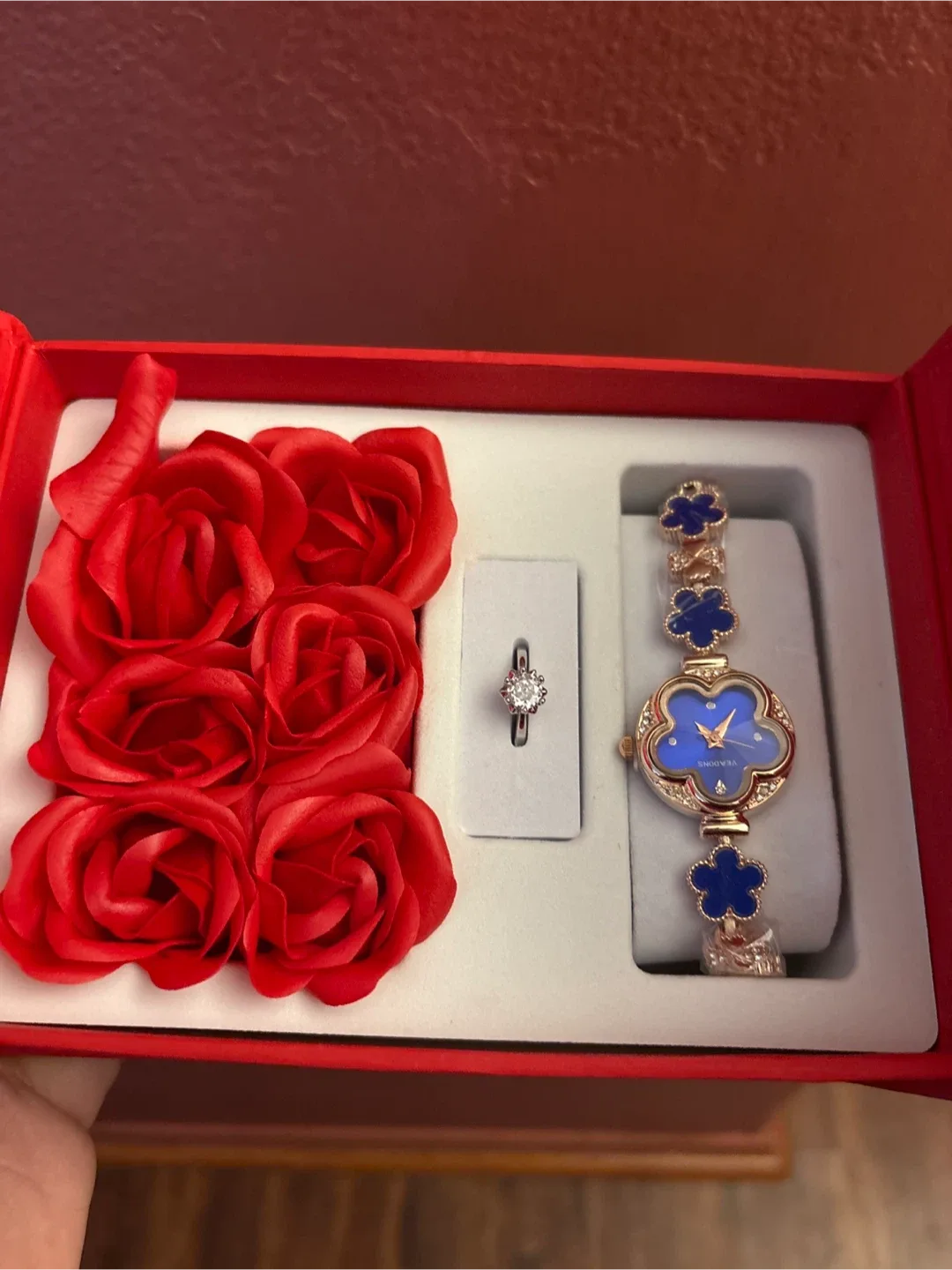 NEW VEADONS Women's Watch & Ring Gift Set thumbnail