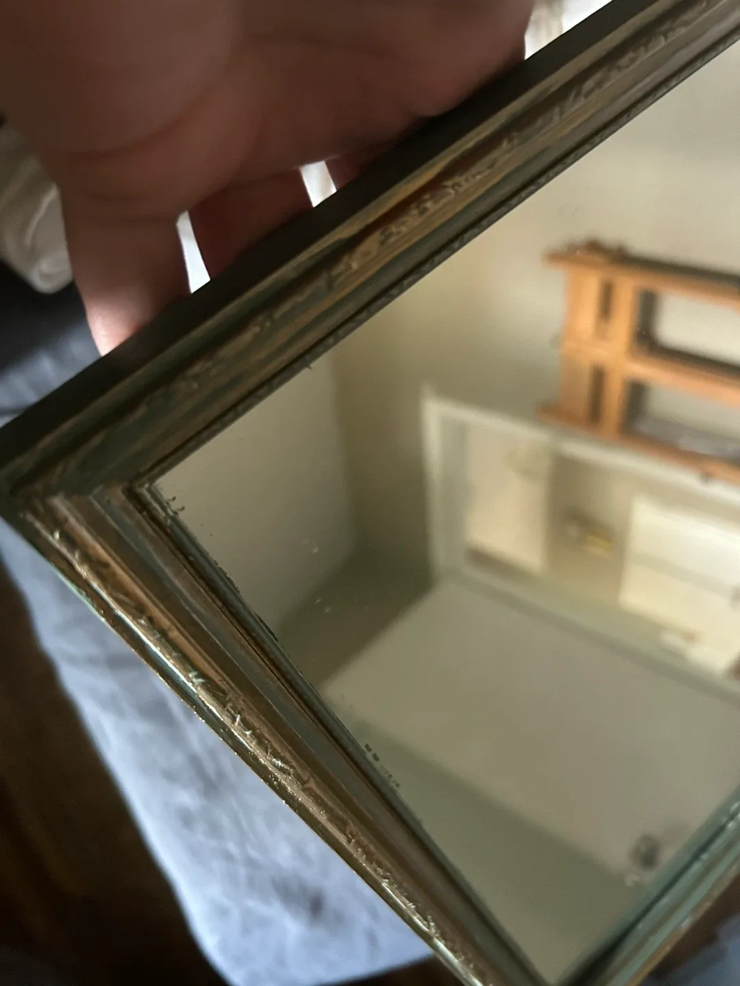 Vintage Wooden Mirror - Green/Gold - 34 x 62 x 2 cm image indicator(3)