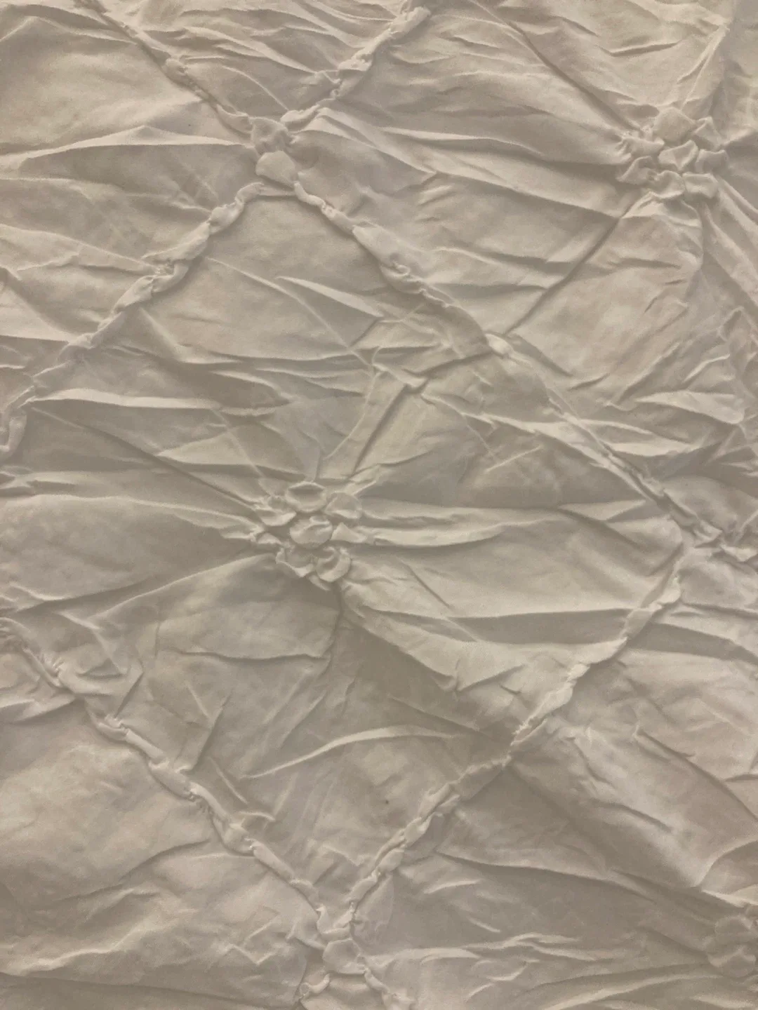 Comforter with shams image indicator(4)