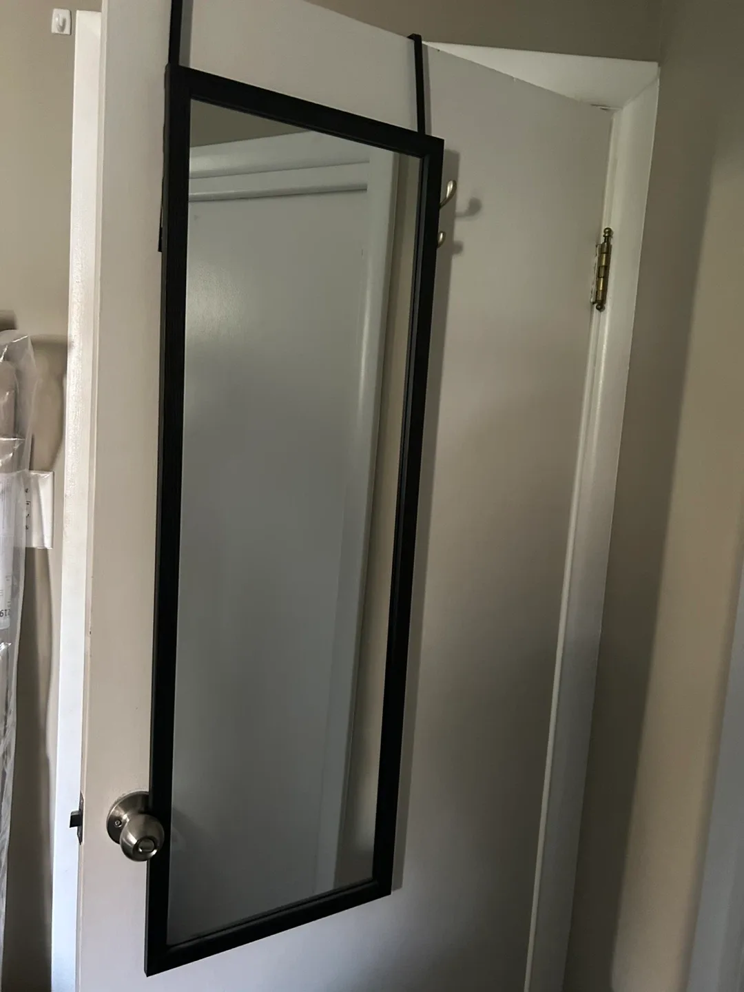 Full Length Over Door Mirror - Black Metal Frame image indicator(2)