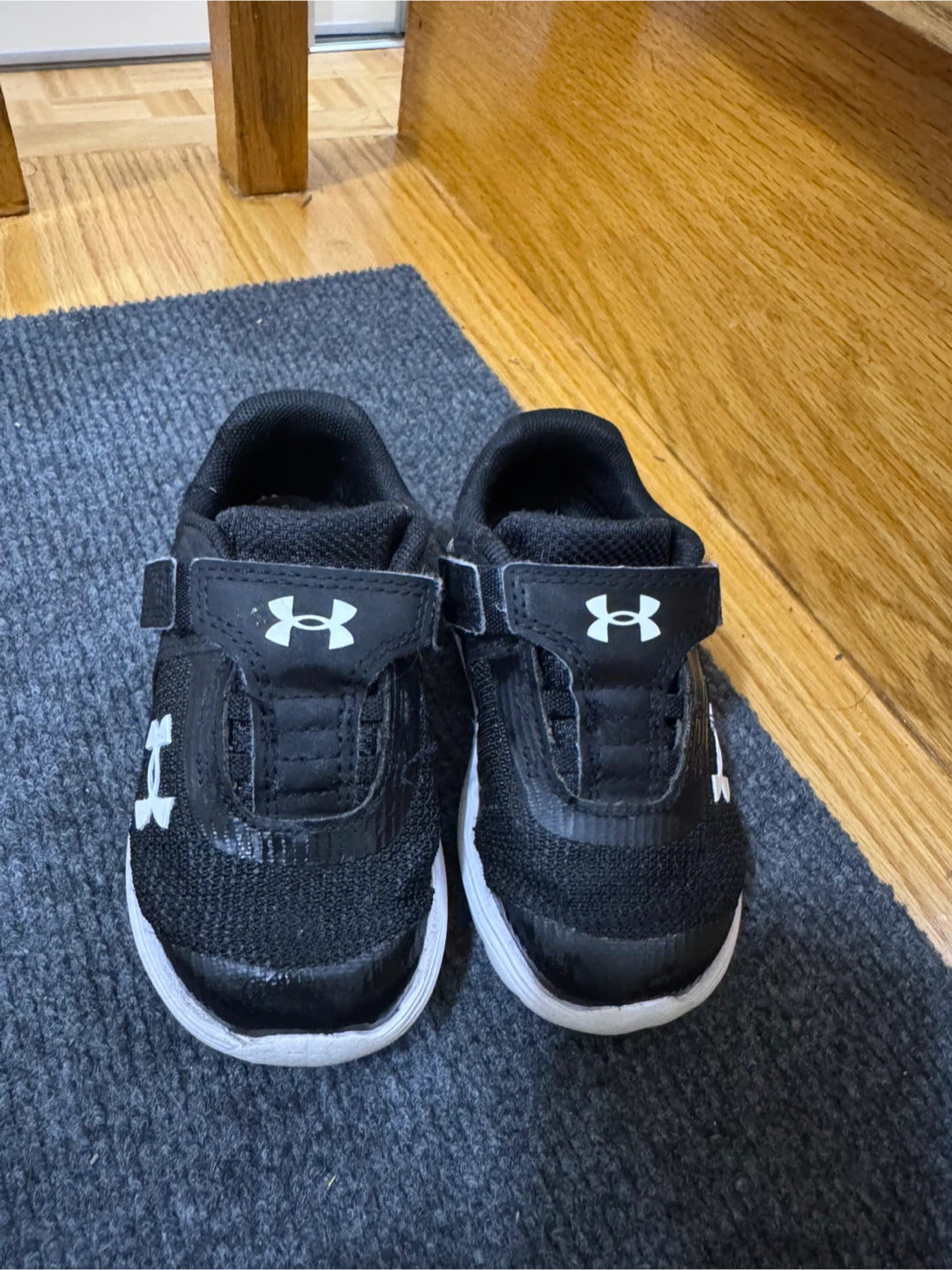 Under Armour Toddler Shoes - Black & White