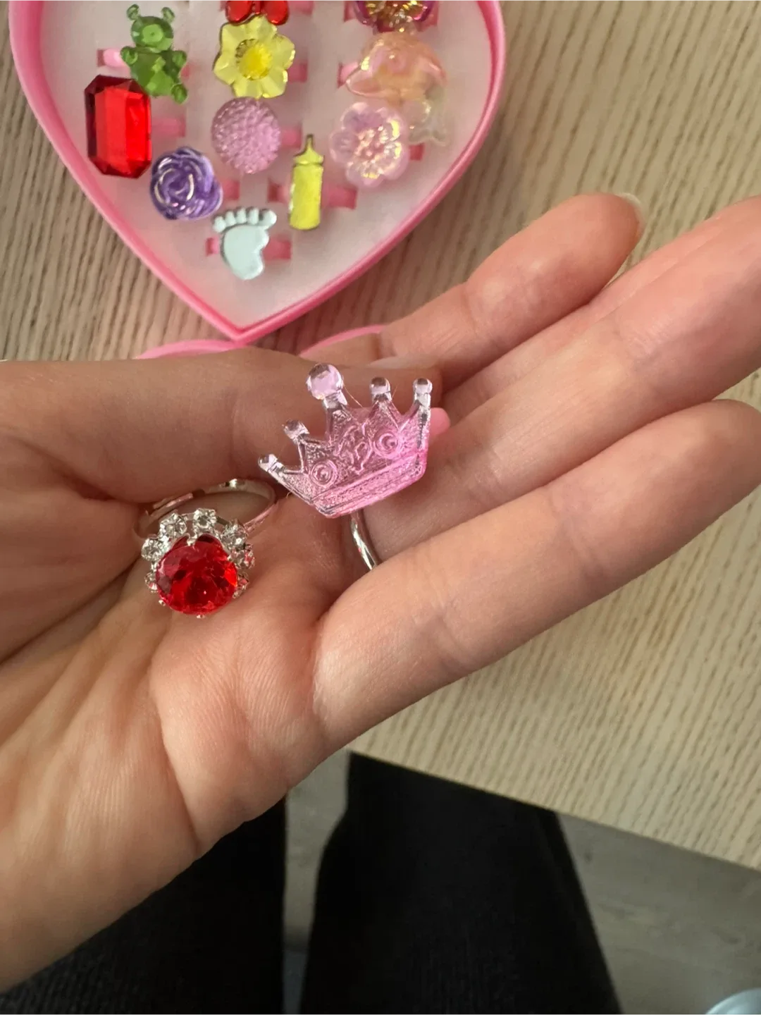 Kids Rings in Heart Box image indicator(2)