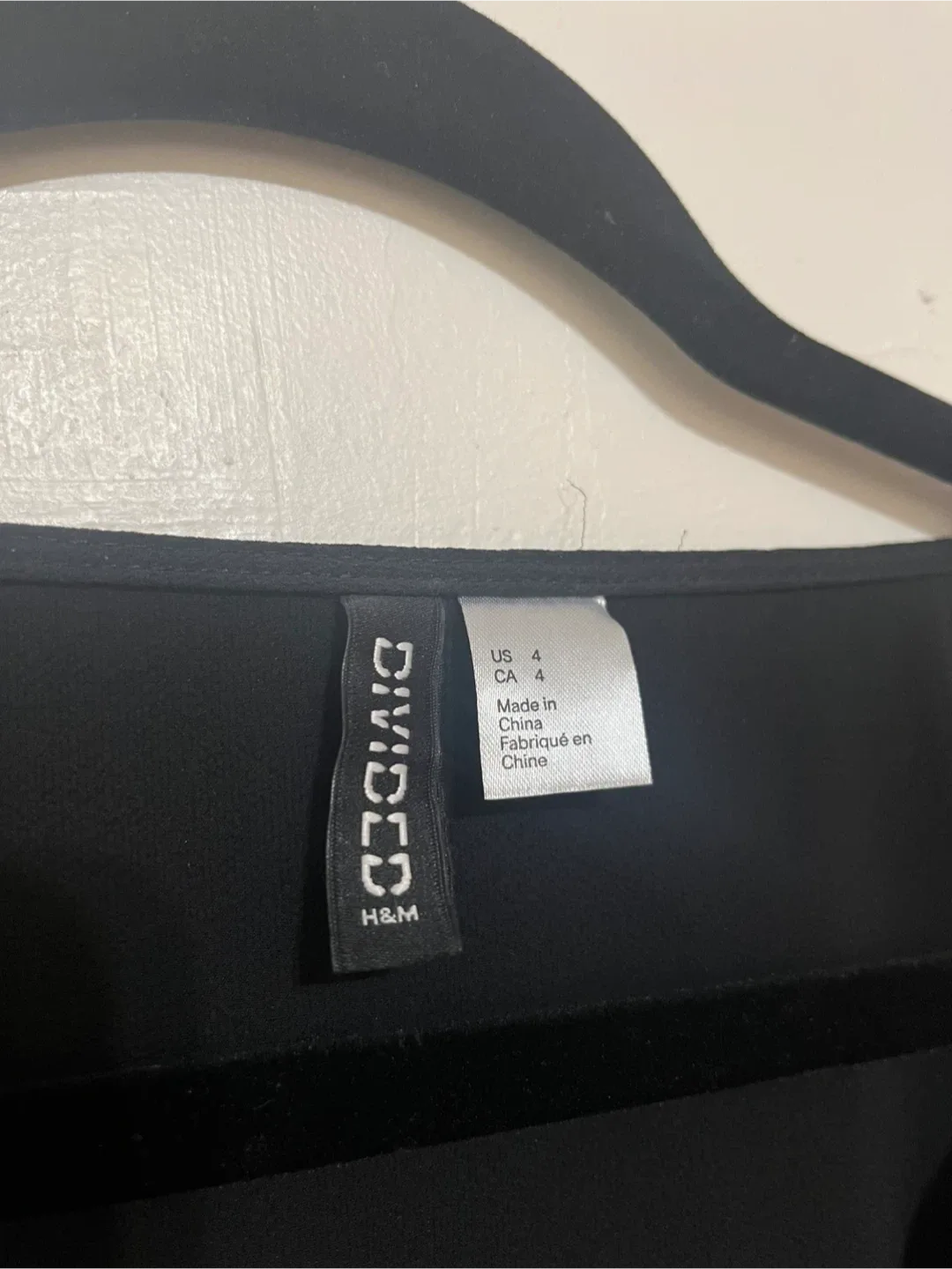 H&M Divided Black Dress - Size 4 image indicator(2)