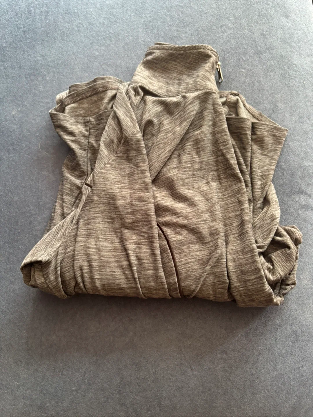 Maternity clothes lot image indicator(4)