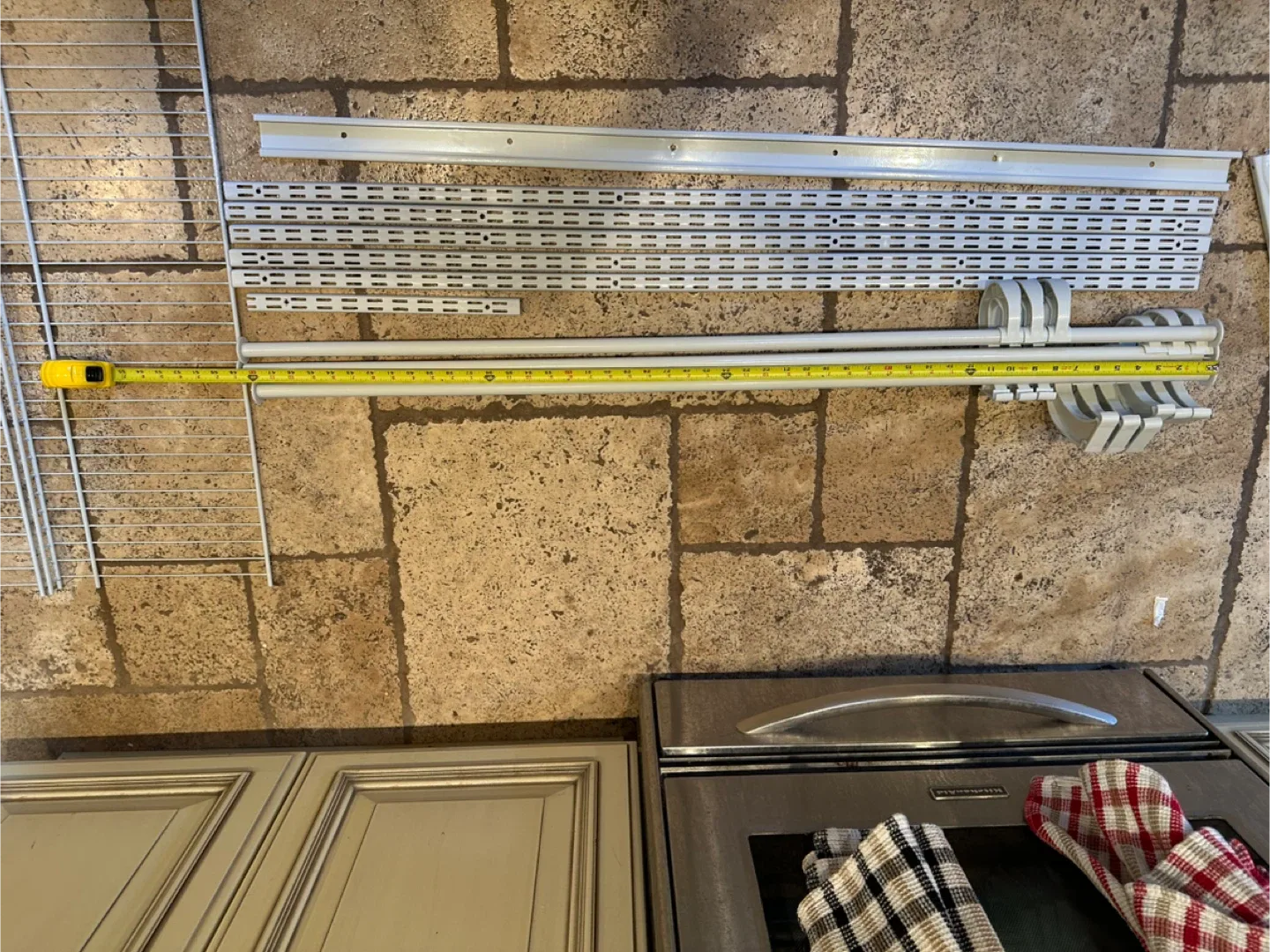 Closetmaid Closet Organizer System image indicator(9)