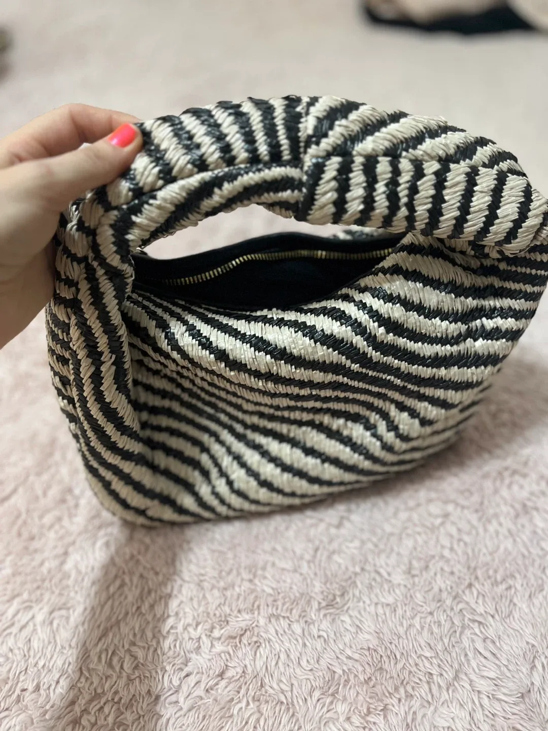 Striped Woven Handbag image indicator(2)