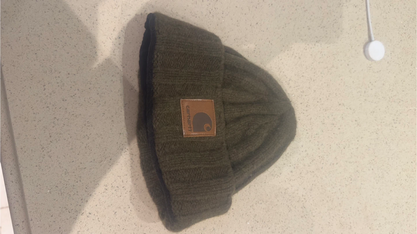 Maison Kitsune Beanie & Carhartt Beanie