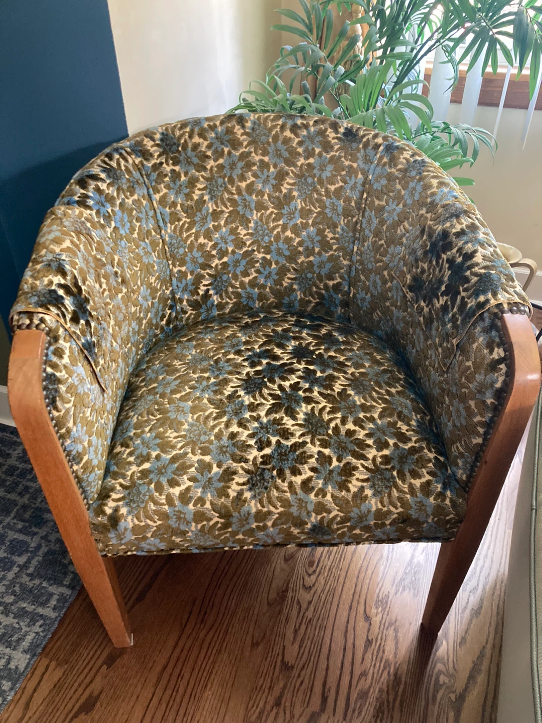 Accent chair - photo 5