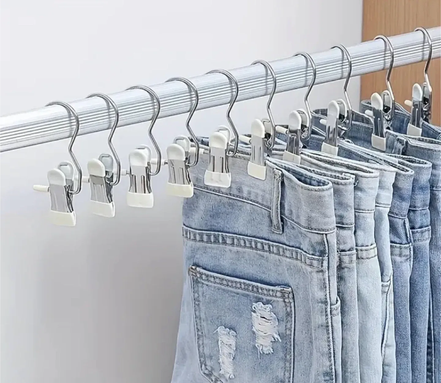 🧡 Japanese grey clothes hanger clips 22pcs thumbnail