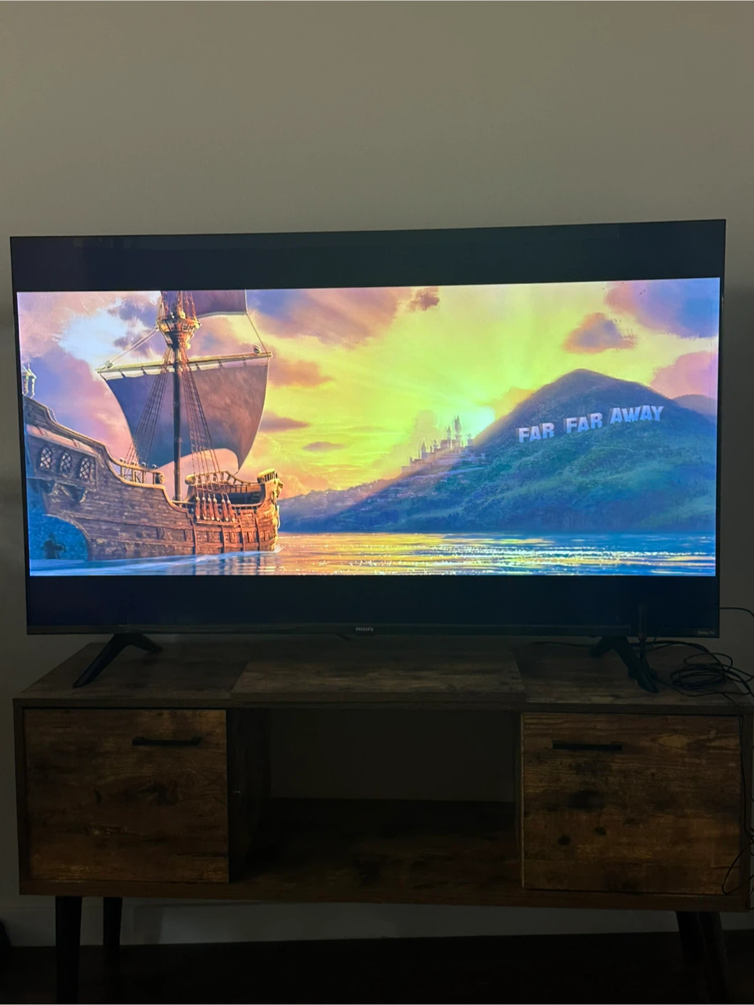 Philips 55" 4K Ultra HD Smart TV + tv stand - photo 2