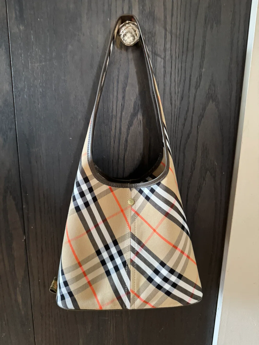 Hobo Shoulder Bag with Pouch image indicator(2)