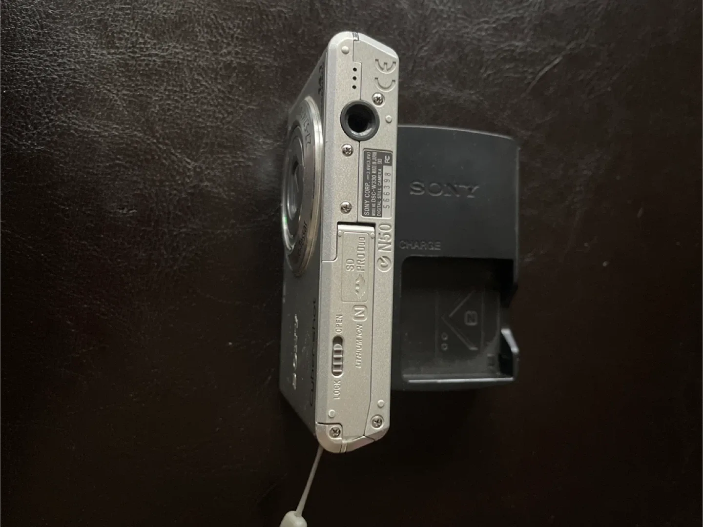 Sony Cyber-shot DSC-W330 Digital Camera image indicator(8)