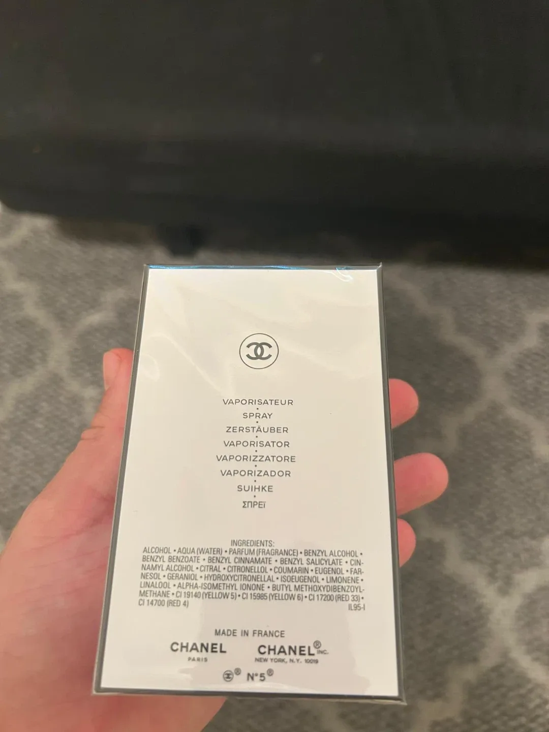 Chanel N°5 Eau de Parfum 100ml - New image indicator(2)