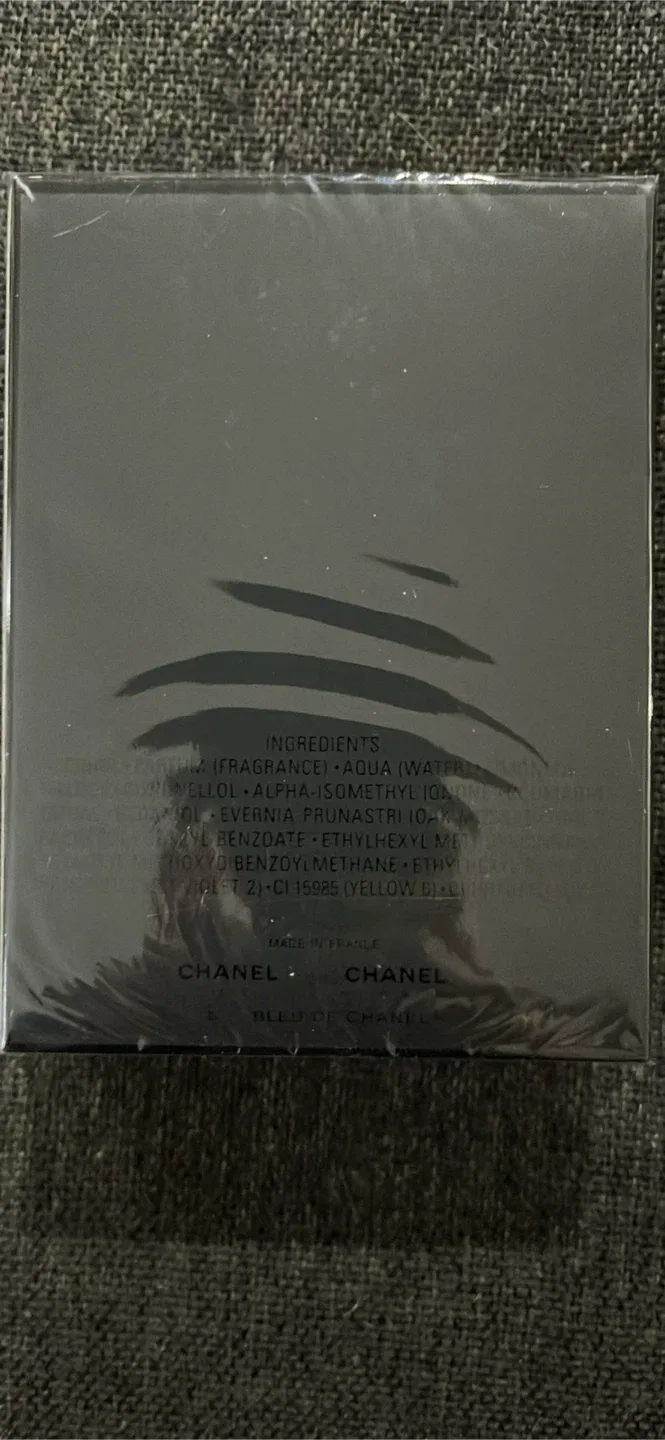 New Bleu de Chanel Eau de Parfum image indicator(3)