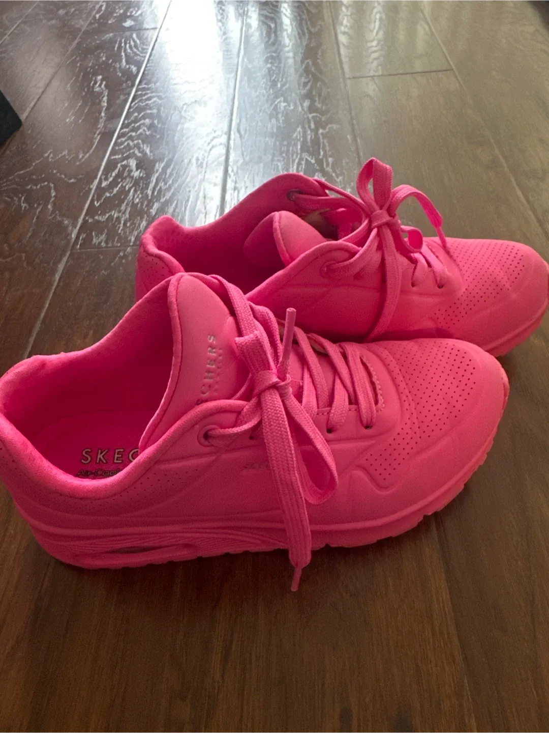 Skechers Hot Pink Sneakers - Women's Size 6 image indicator(2)