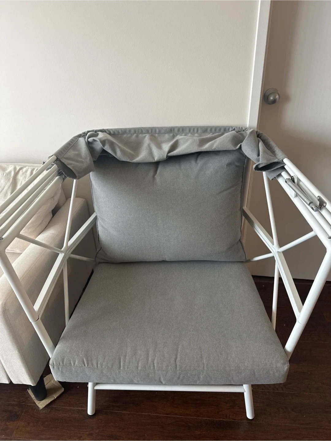 Grey Canopy Chair image indicator(3)