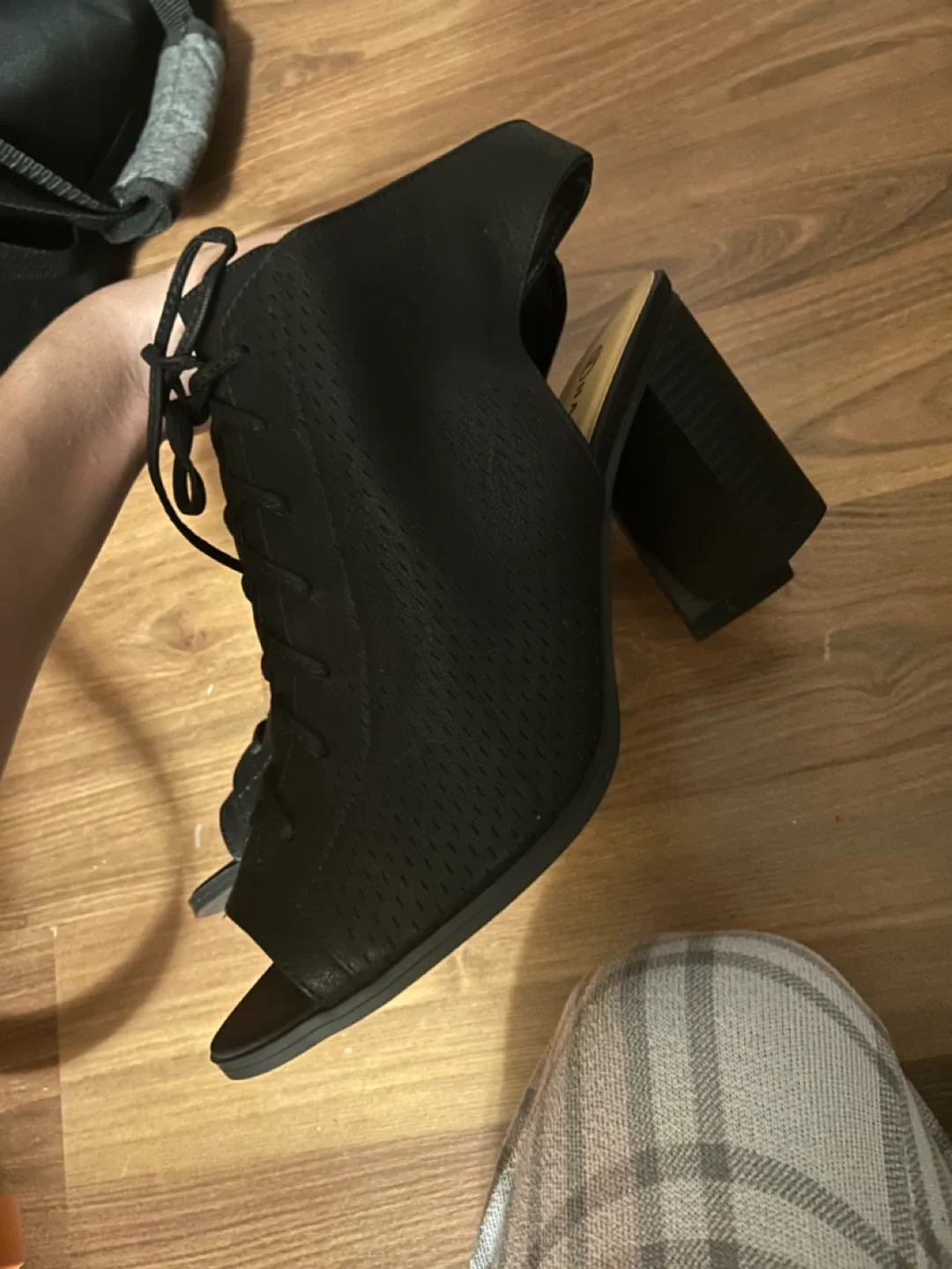 Charlotte Russe Black Peep Toe Heels, Size 9 image indicator(3)