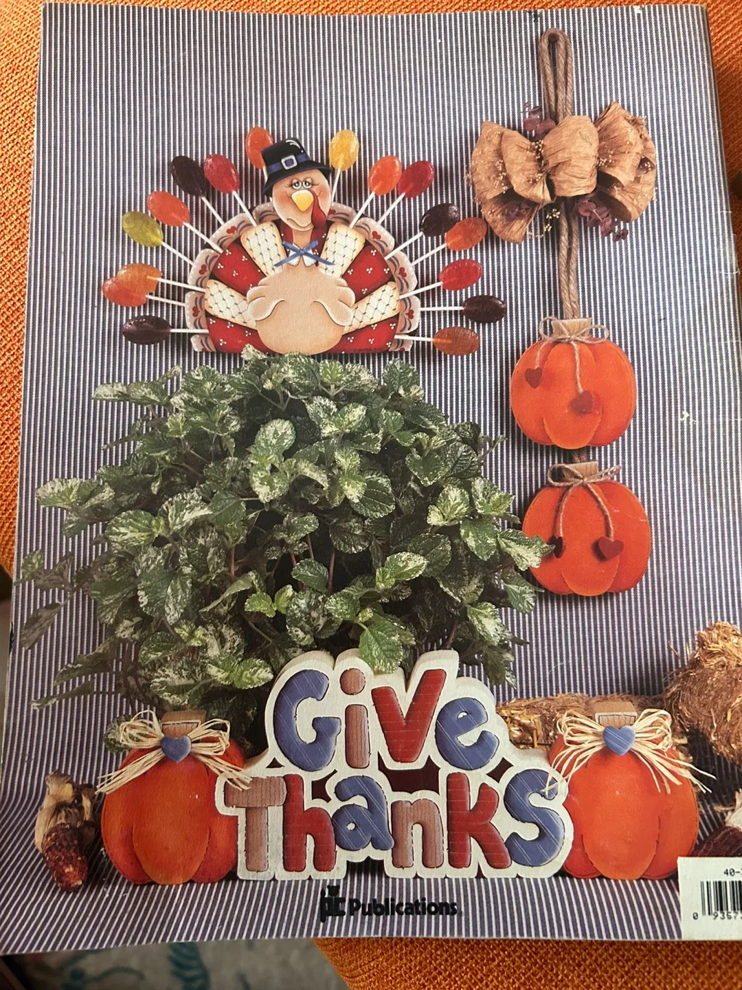 Vintage Craft/Tole Painting Books image indicator(10)